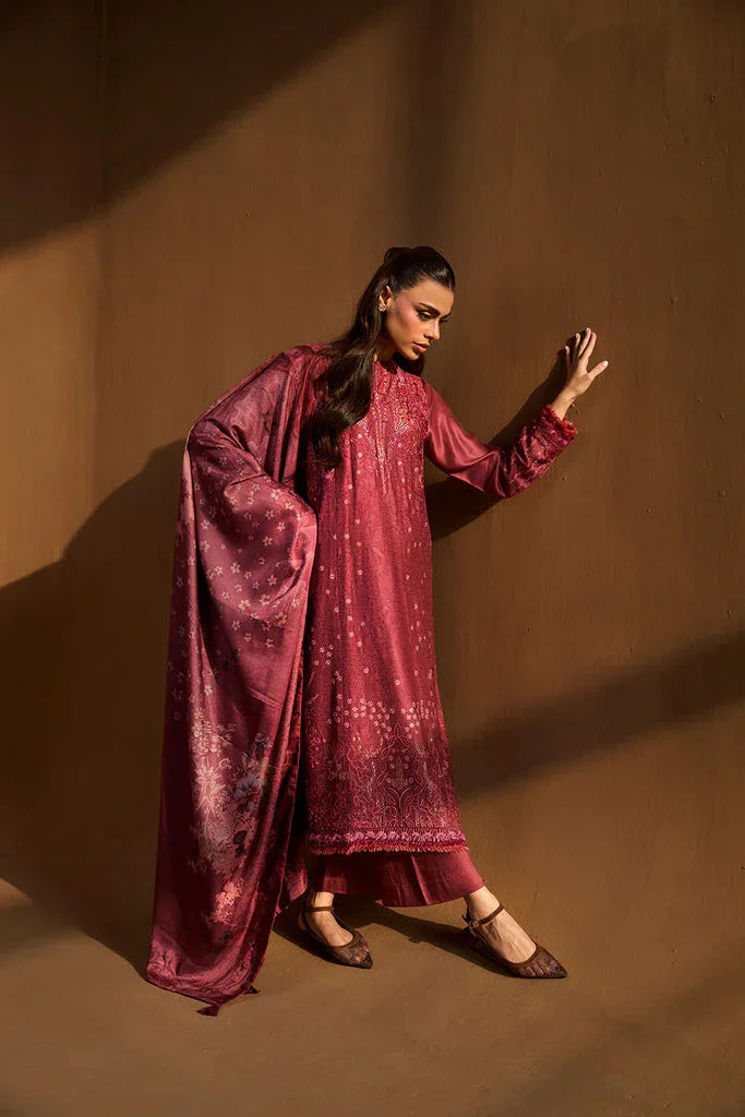 Sobia Nazir | Winter Shawl 25 | Design 3B - Aqsa Fabrics
