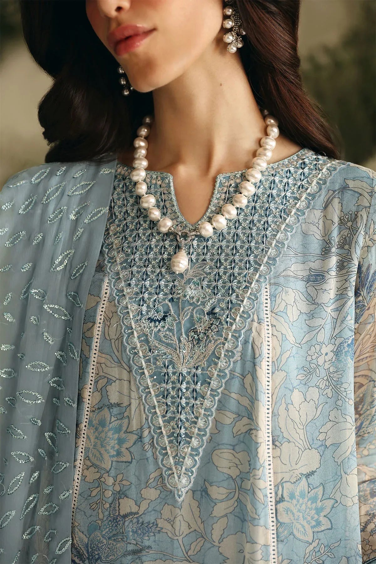 Nureh | Amaya Formals | AM-01 - Aqsa Fabrics