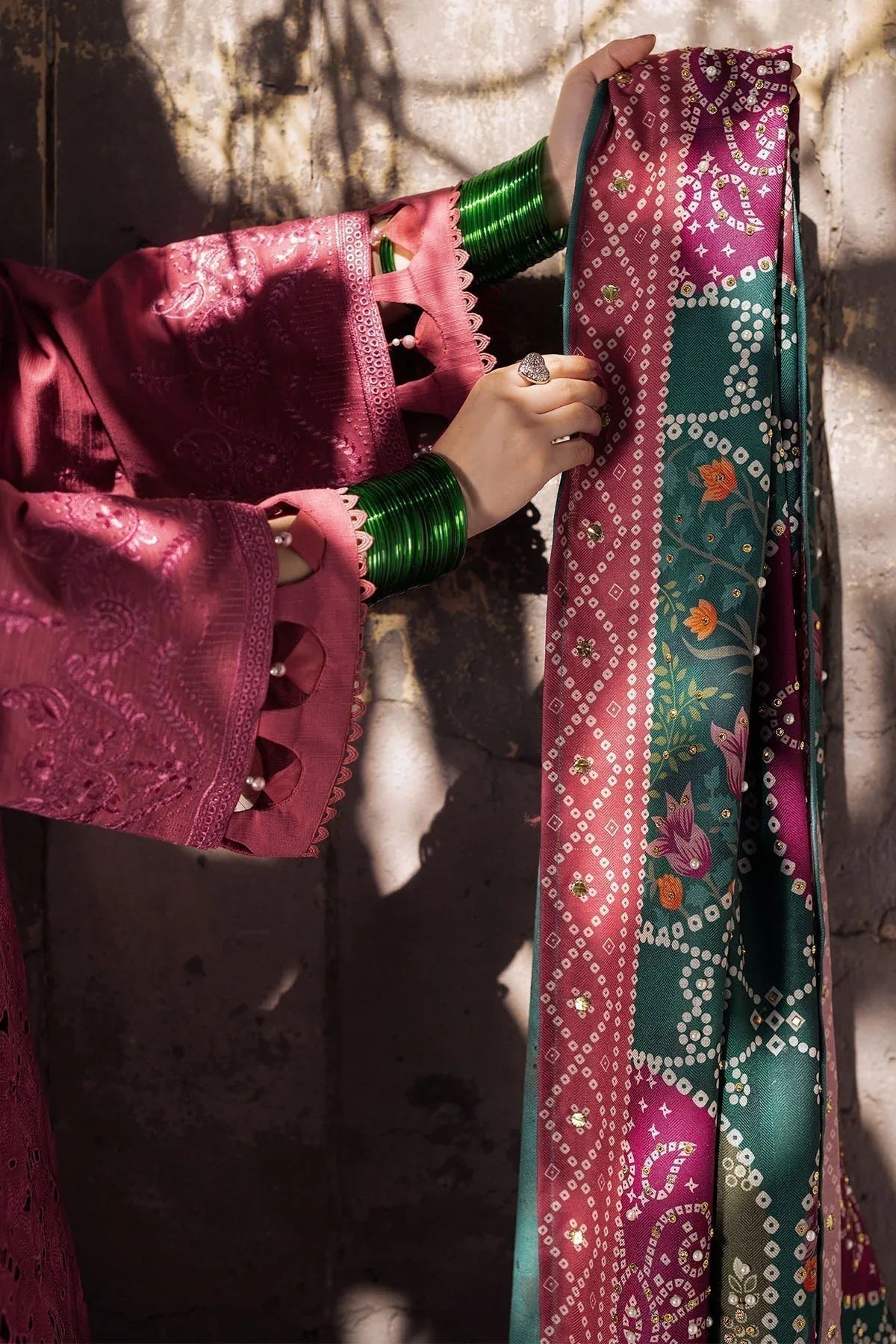 Nureh | Bazaar Winter 24 | NE-113 - Aqsa Fabrics