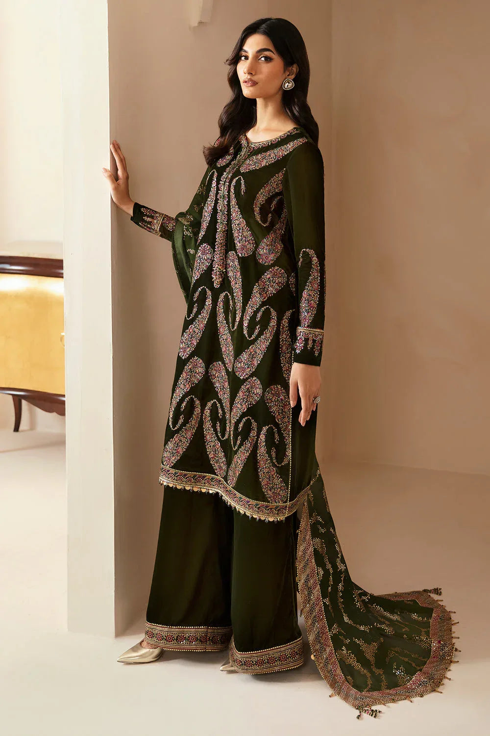Jazmin | Velvet Edit 24 |  Velvet Formal VF-2023 - Aqsa Fabrics