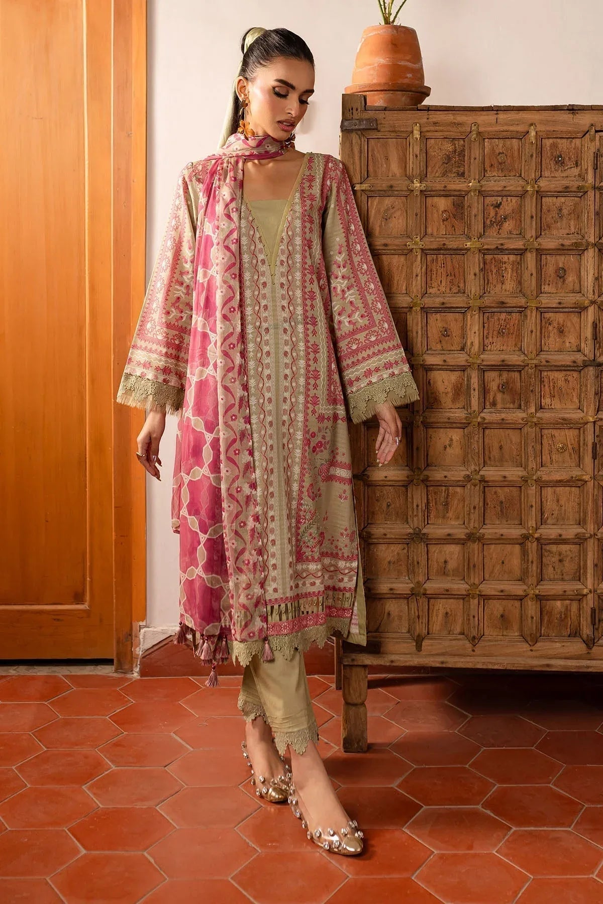 Nureh | Printed lawn 25 | SP-141 - Aqsa Fabrics