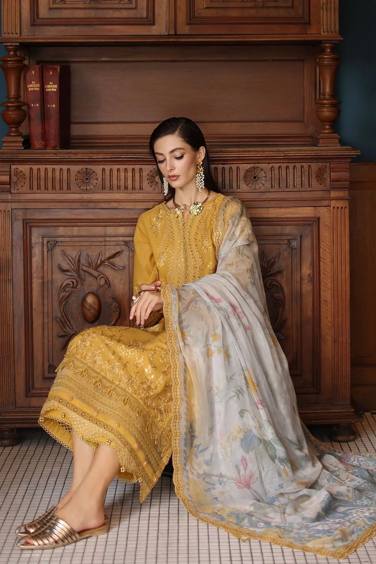 Nureh | Maya Lawn | NS-155 - Aqsa Fabrics
