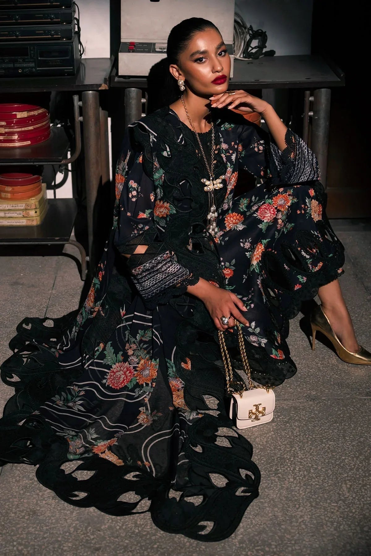 Nureh | Glam Girl Lawn | GL-18 - Aqsa Fabrics