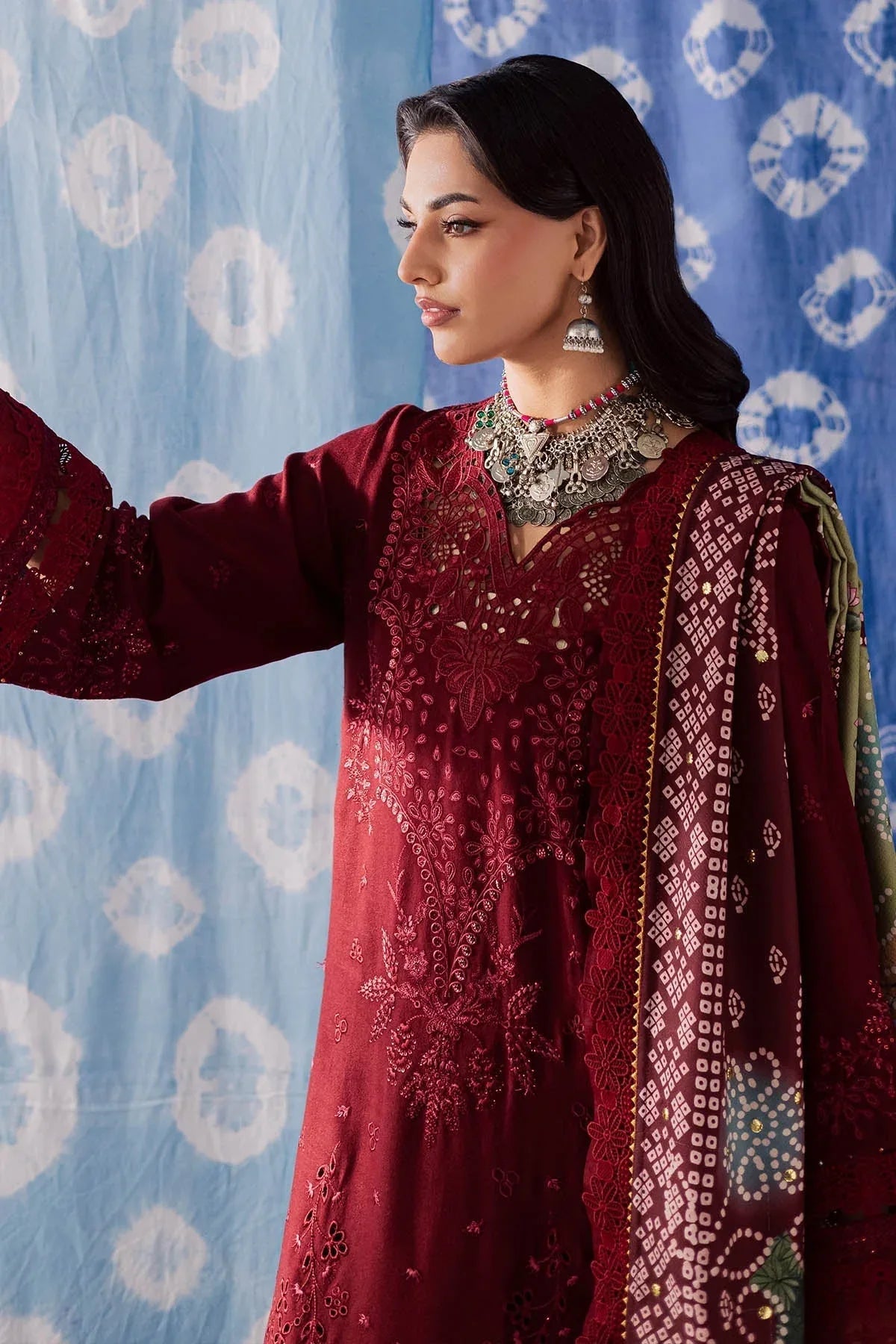 Nureh | Bazaar Luxe 25 | NE-204 - Aqsa Fabrics