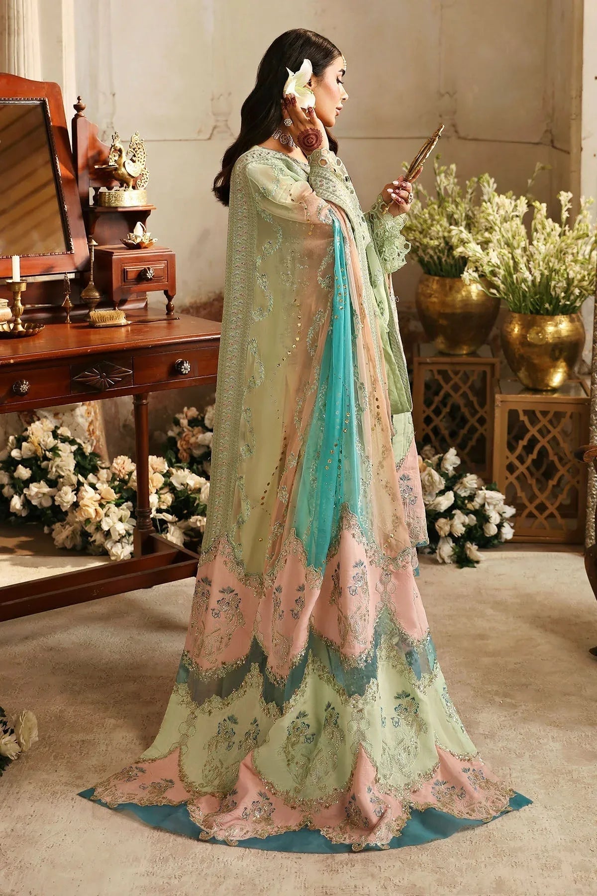 Nureh | Jhoomro 25' | NL-67 MAHI-ROO - Aqsa Fabrics