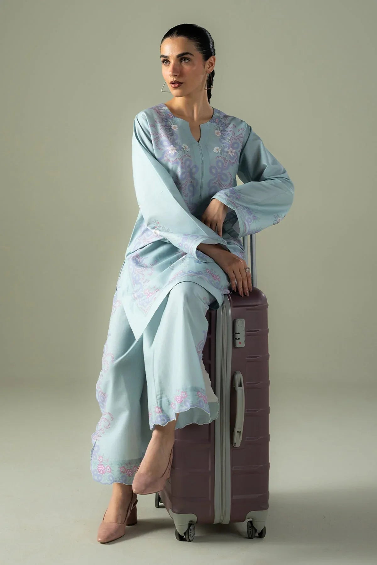 Afrozeh | Coords 25 | Misty - Aqsa Fabrics