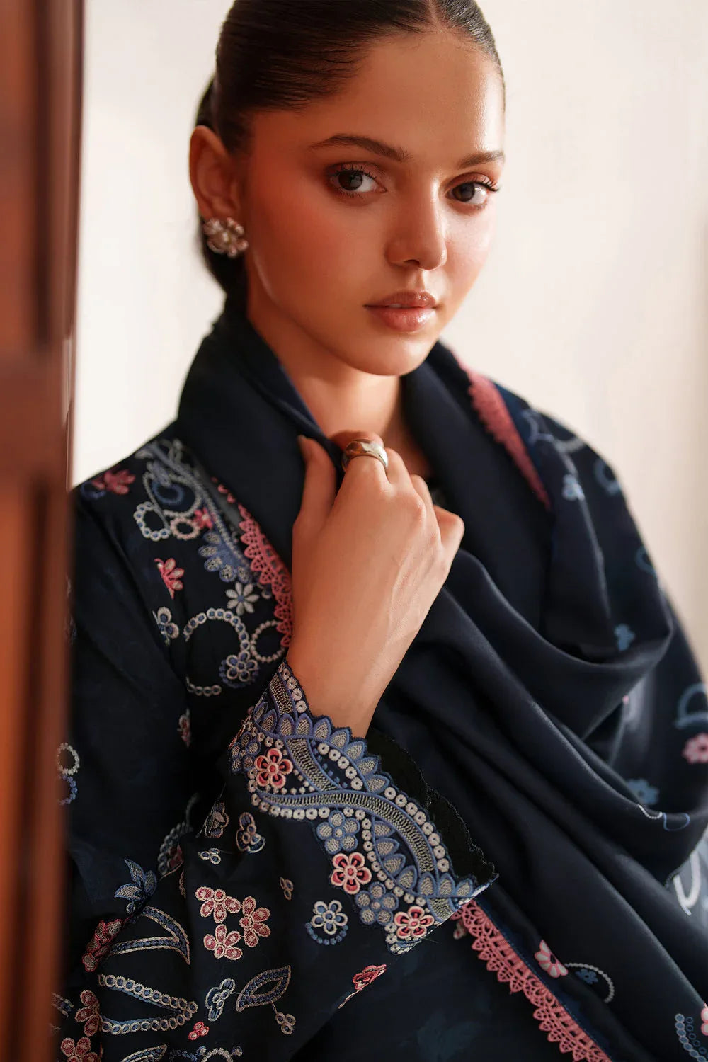 Farasha | Meline Premium Viscose 25 | Night Oak - Aqsa Fabrics