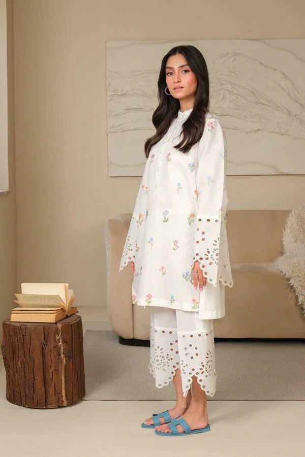Noor by Saadia Asad | Noor Pret 25 | D7 - Pristine Flora - Aqsa Fabrics