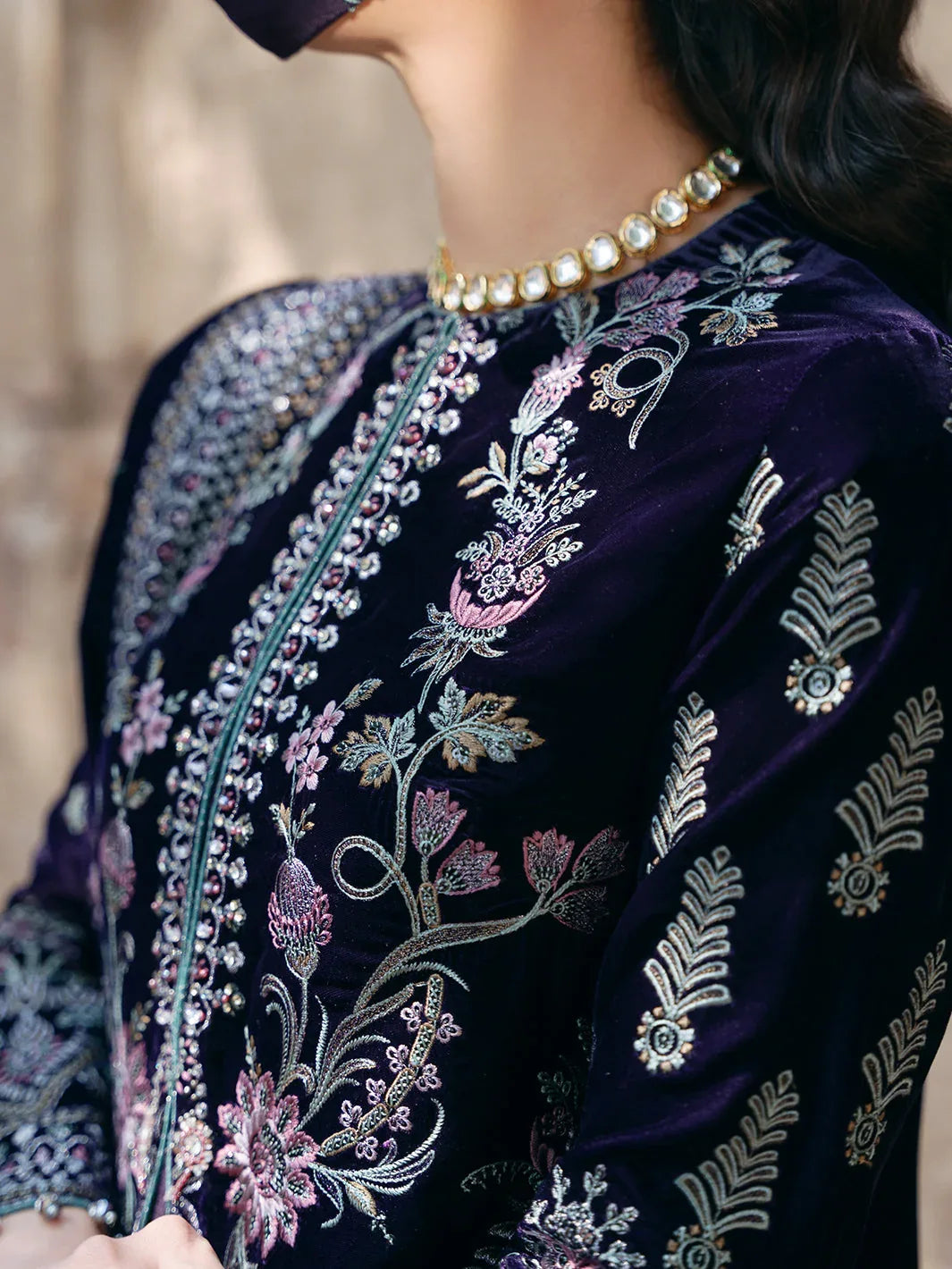 Flossie | Siara Velvet Formals | V-104 - B - Aqsa Fabrics