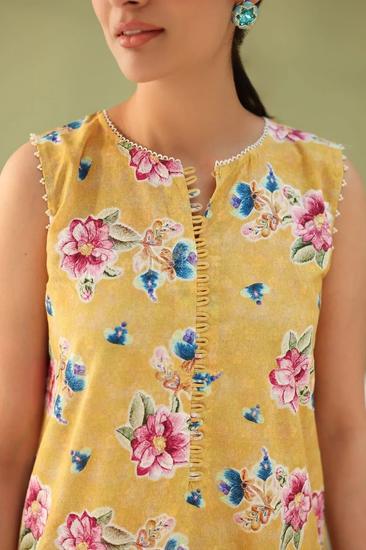 Baroque | Eid Printique | EMBROIDERED PRINTED LAWN UF-4182 - Aqsa Fabrics