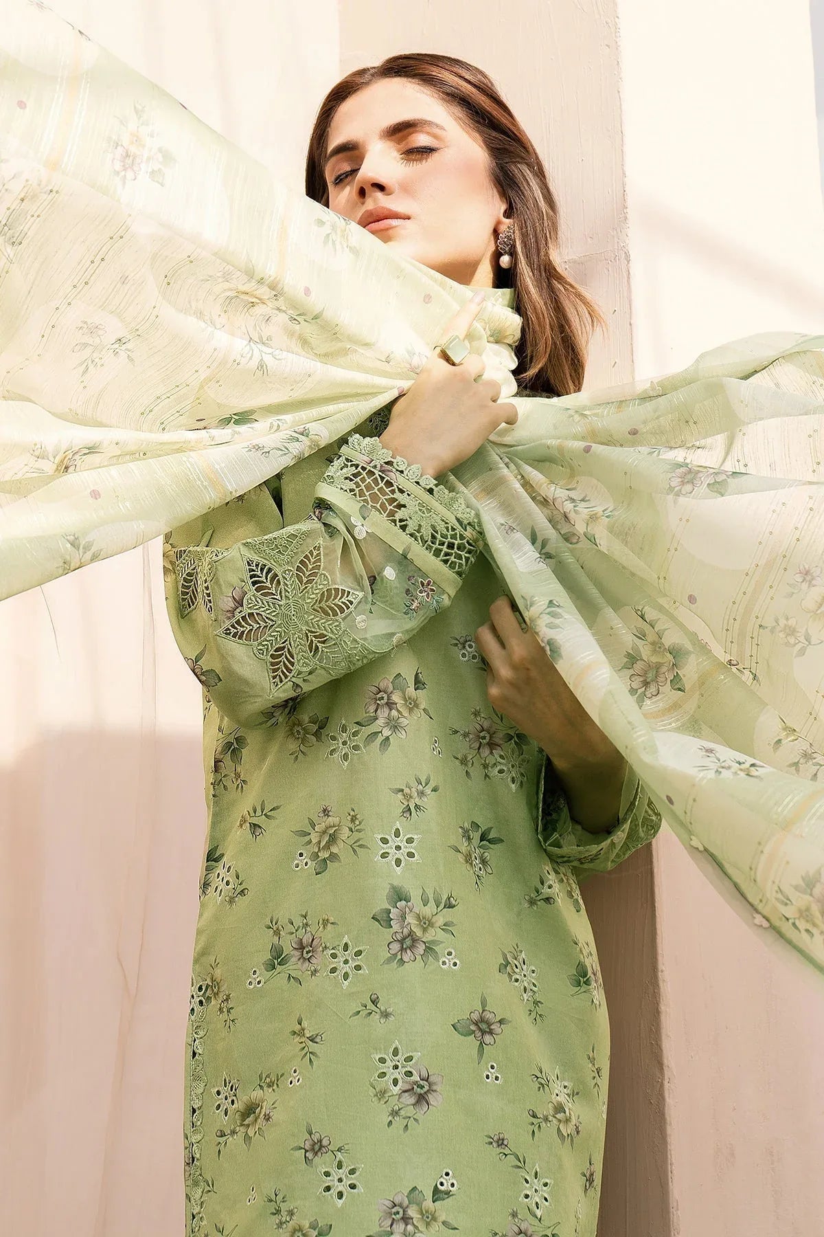 Baroque | Luxury Pret 24 | LAWN UF-595 - Aqsa Fabrics