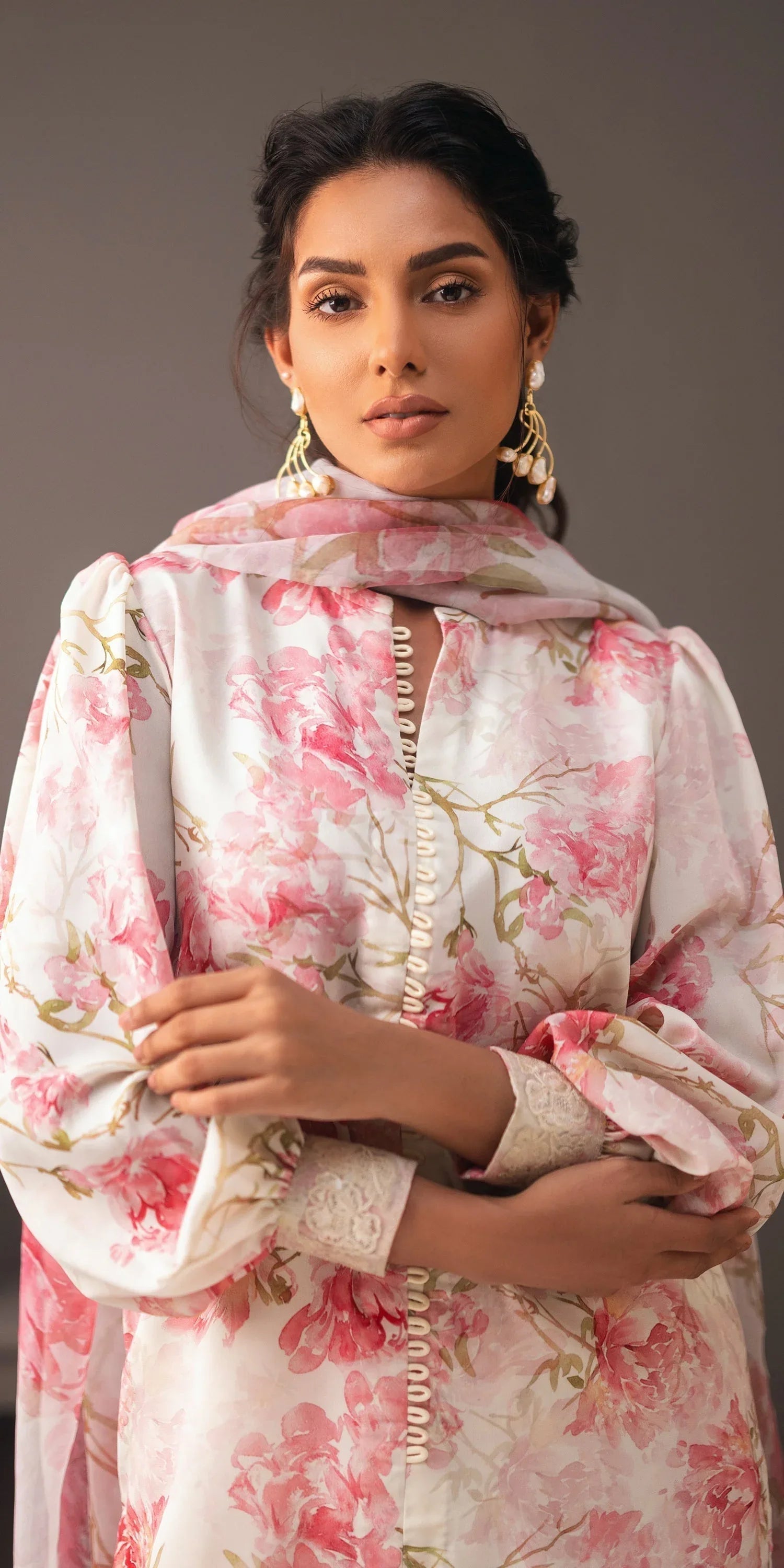 Erum Khan | Beyond Basic | BOLD BOUQUET - Aqsa Fabrics