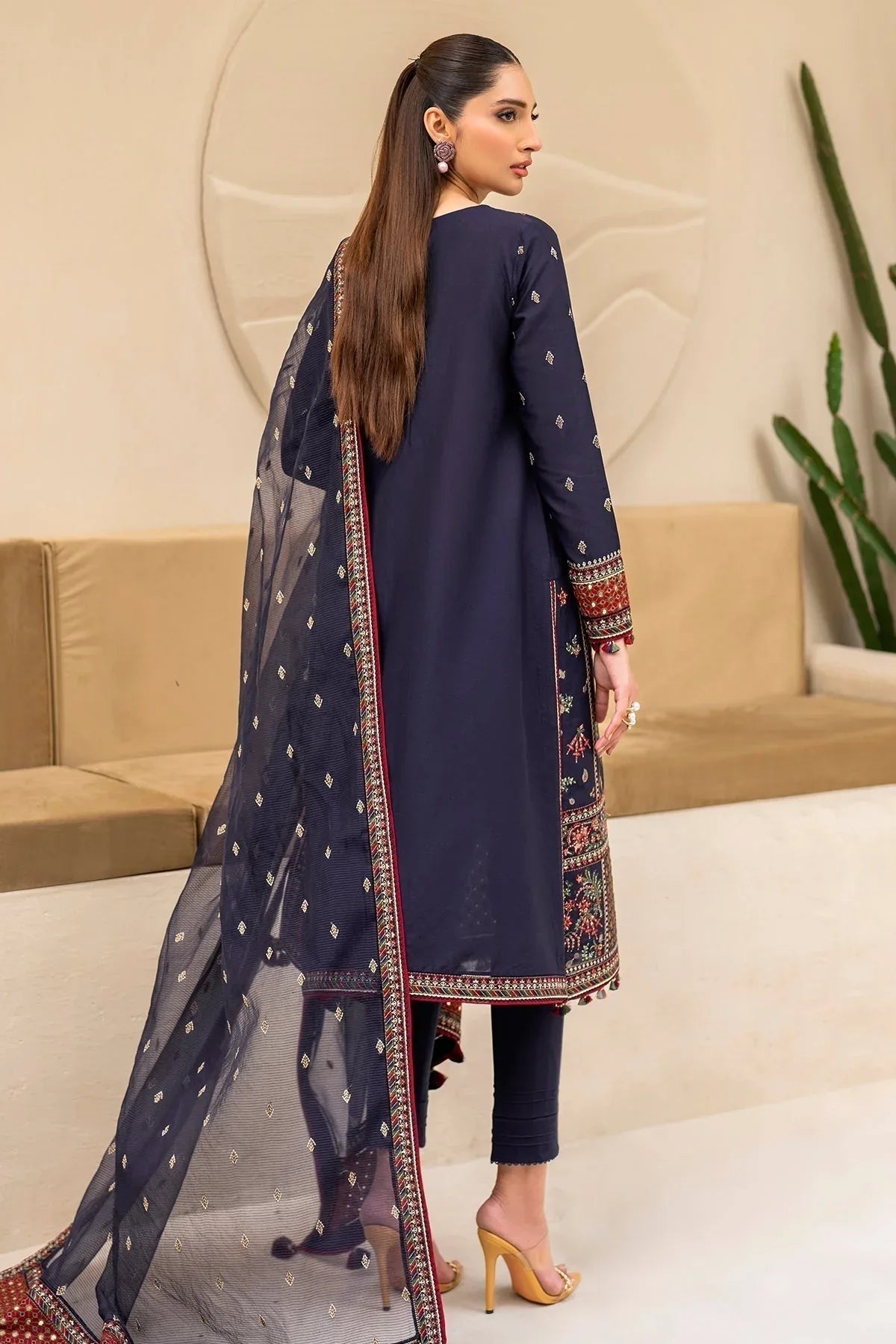 Jazmin | Irish Lawn SS 24 | D6 - Aqsa Fabrics