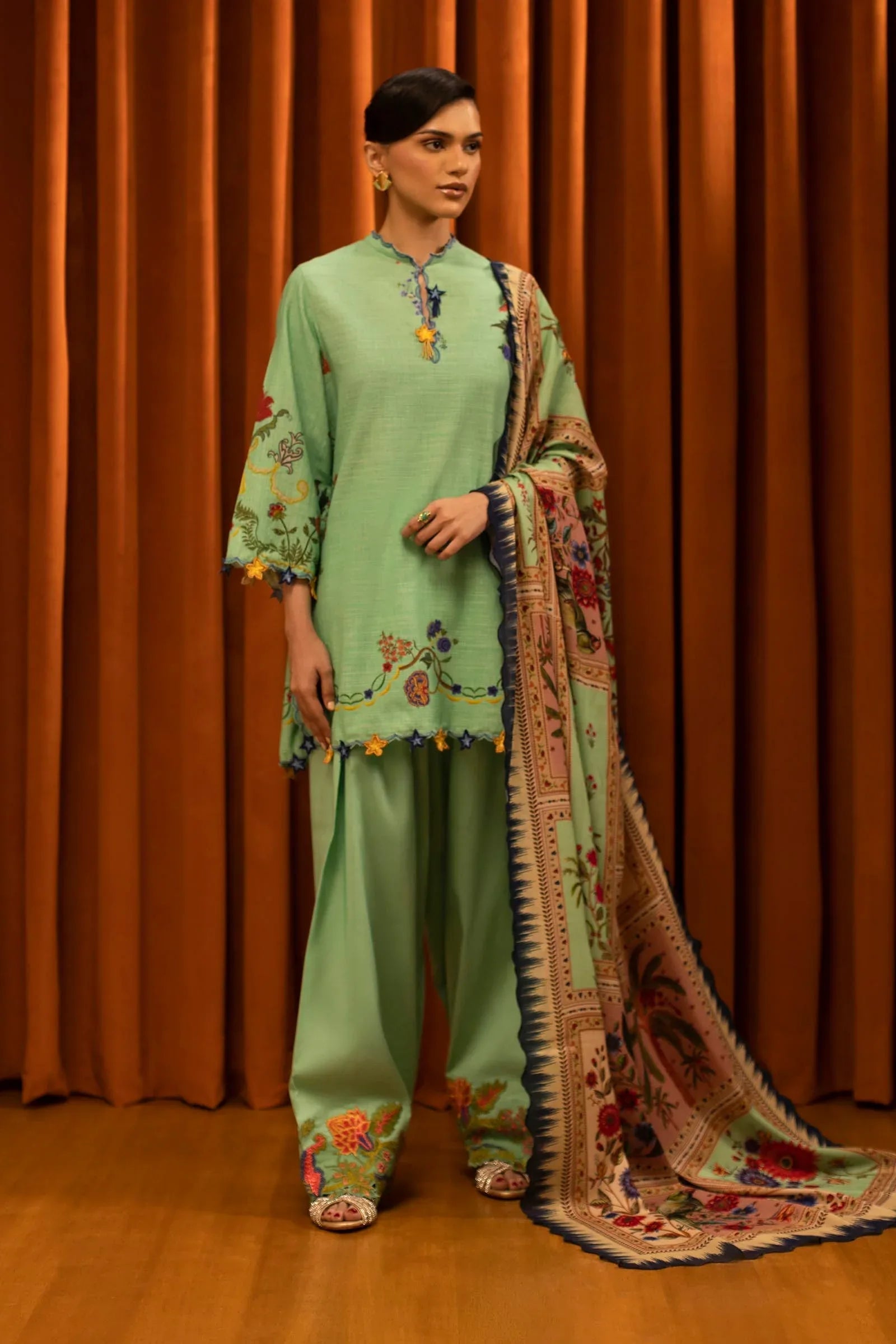 Sana Safinaz | Muzlin Winter 25 | M253-004B - Aqsa Fabrics