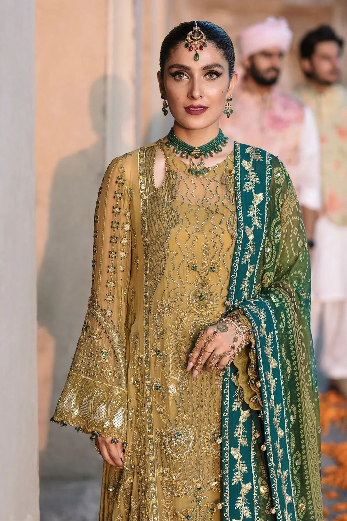 Nureh | Jhoomro 25' | Chunri - Aqsa Fabrics