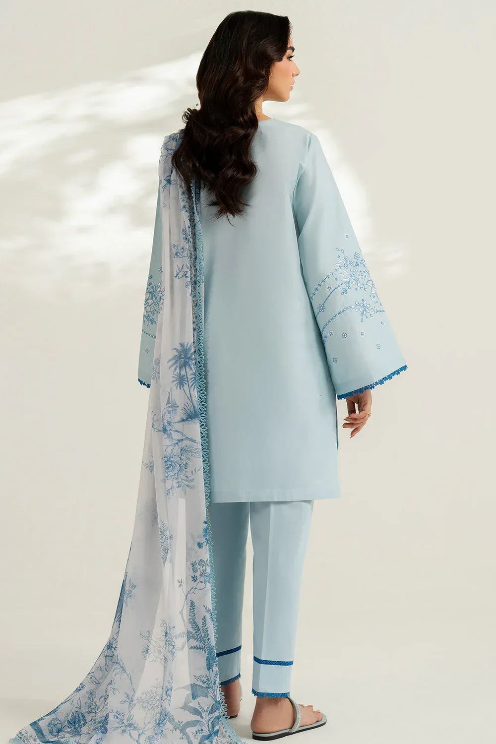 Farasha | Thread Lines Embroidered | Ash Mist - Aqsa Fabrics