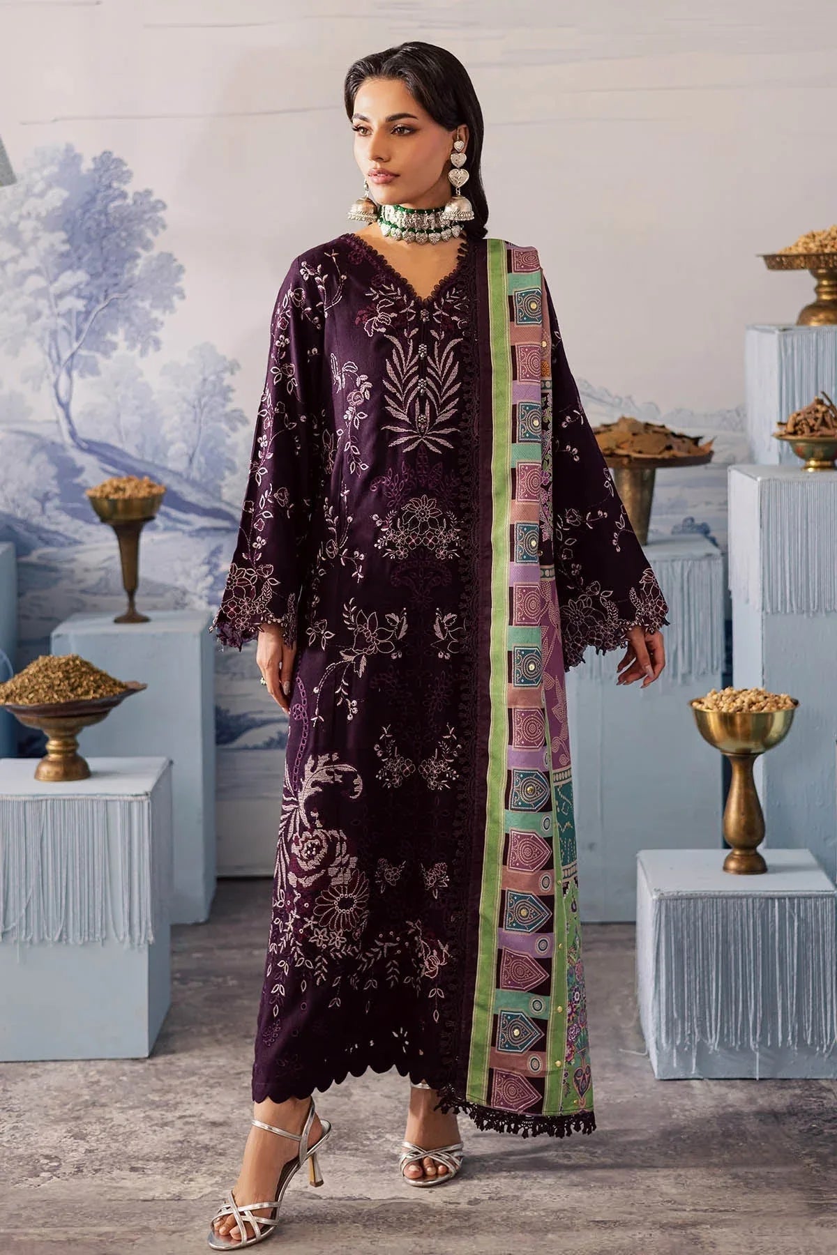 Nureh | Bazaar Luxe 25 | NE-208 - Aqsa Fabrics