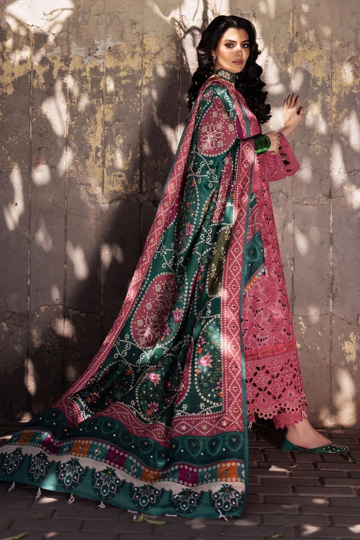 Nureh | Bazaar Winter 24 | NE-113 - Aqsa Fabrics