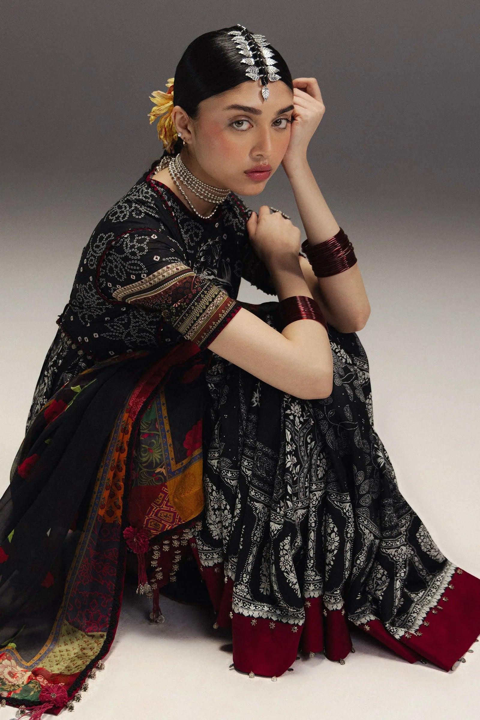 Zara Shahjahan Surkh Bahar-D1