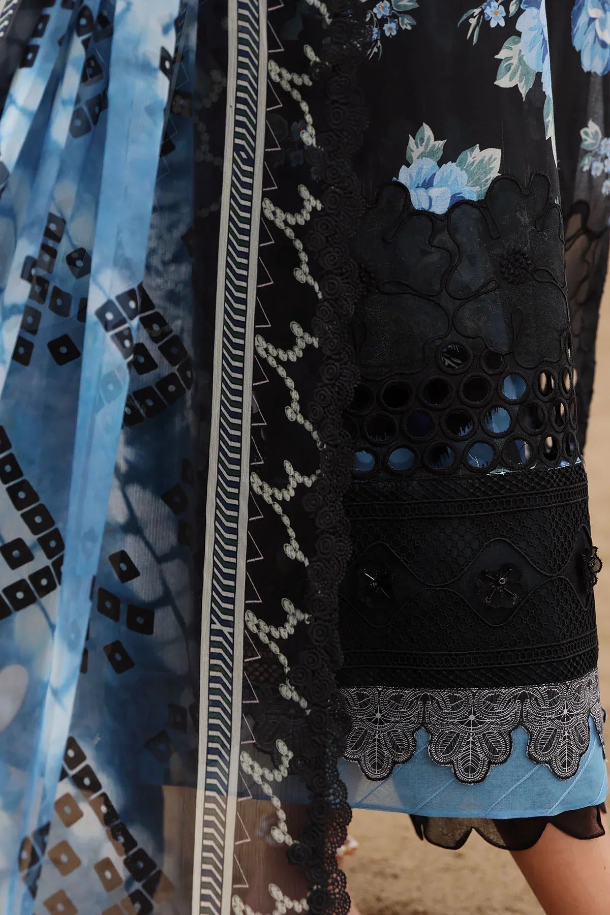 Nureh | Gardenia Embroidered Lawn 25 | NSG-171 - Aqsa Fabrics