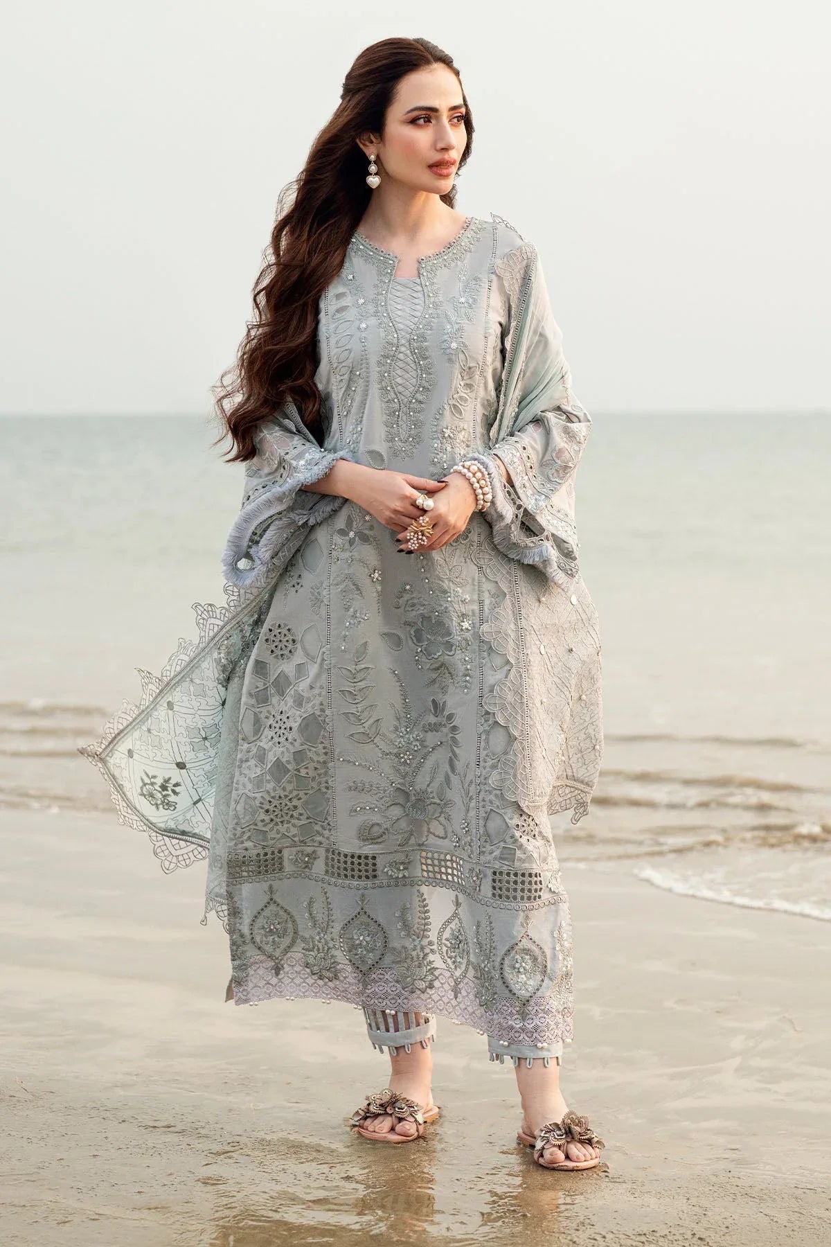 Nureh | Khuwab Luxury Lawn | NE-145 - Aqsa Fabrics
