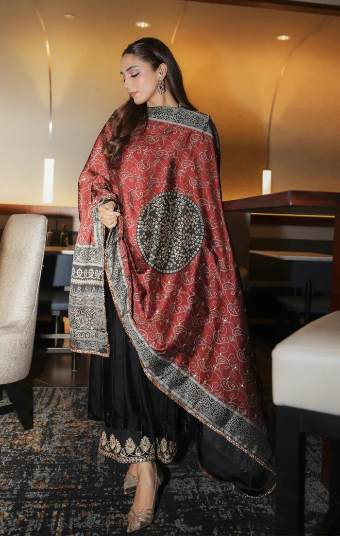 Maya | Viola Luxe Velvet 25 | SURMAI - Aqsa Fabrics