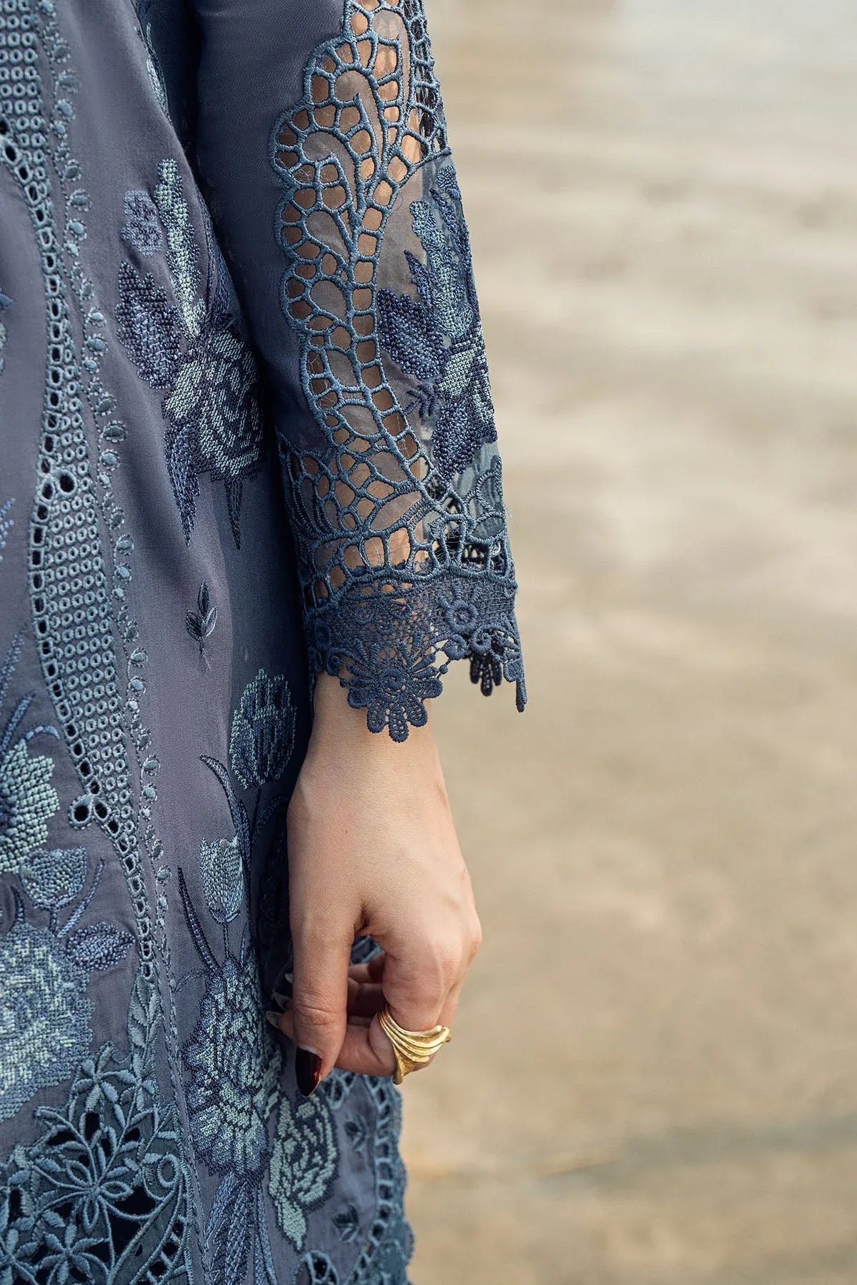Nureh | Khuwab Luxury Lawn | NE-146 - Aqsa Fabrics