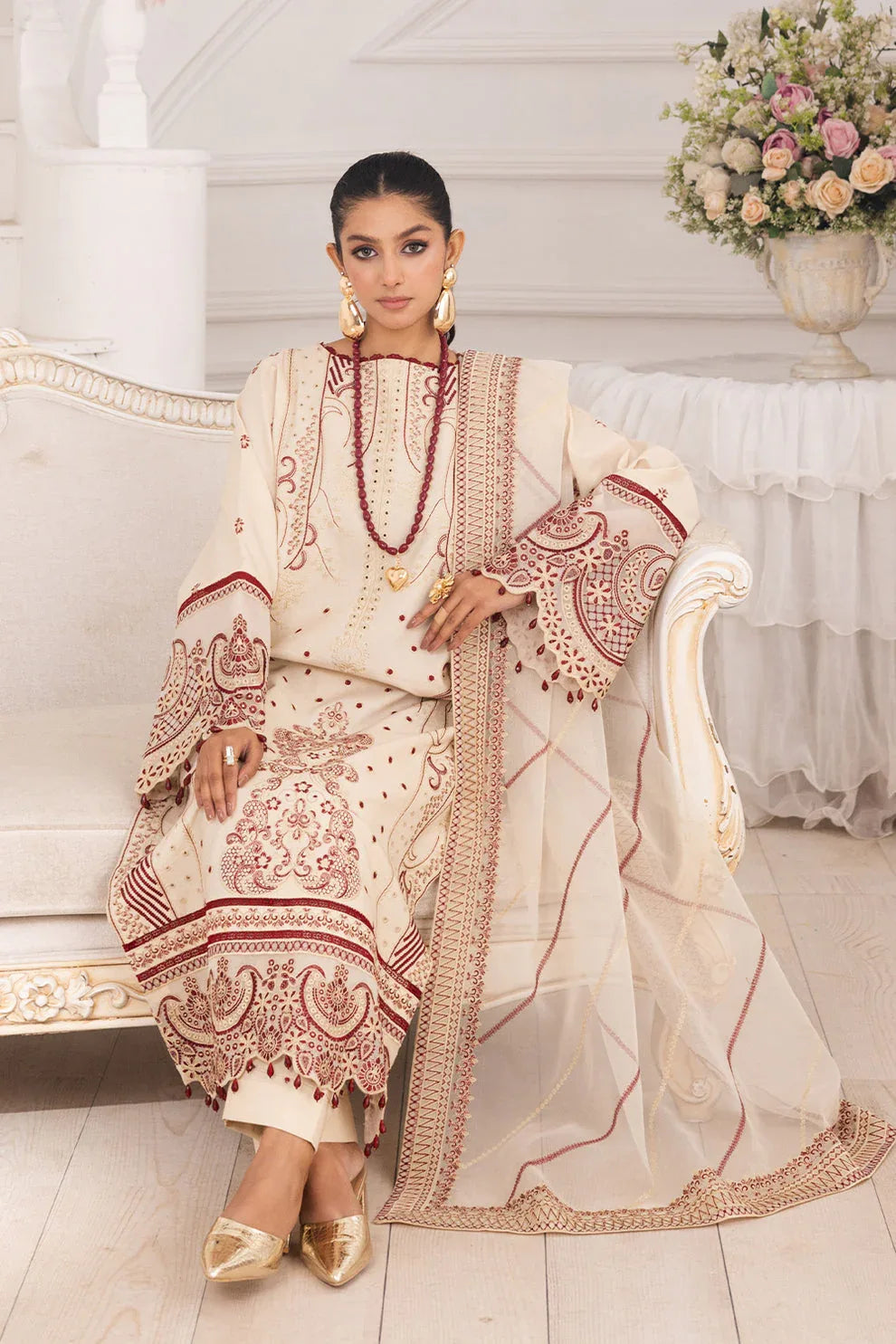 Maryum N Maria | Mira Luxury Lawn | BEHNAZ - FS50098 - Aqsa Fabrics