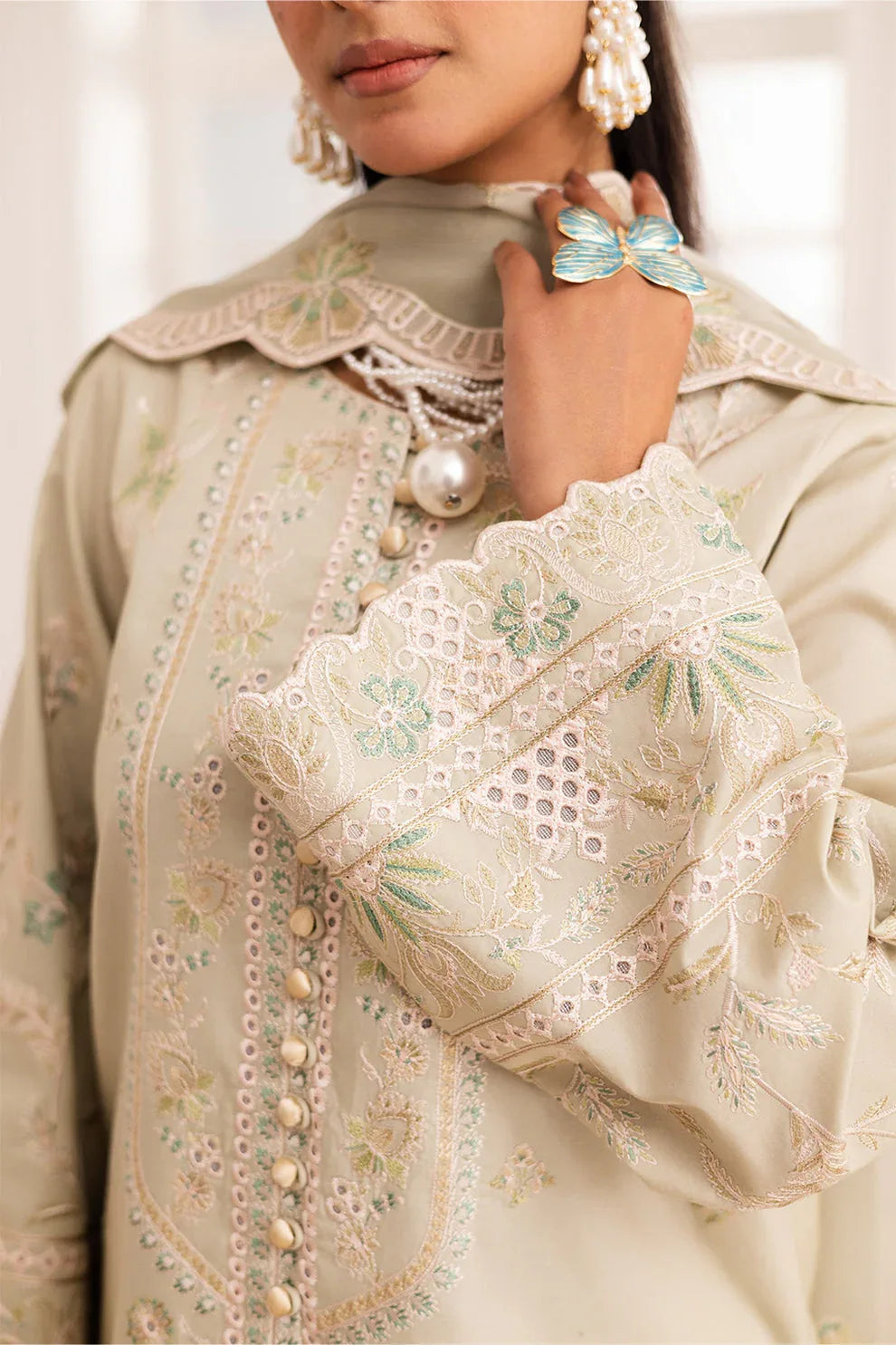 Maryum N Maria | Mira Luxury Lawn | ESMAT - FS50099 - Aqsa Fabrics