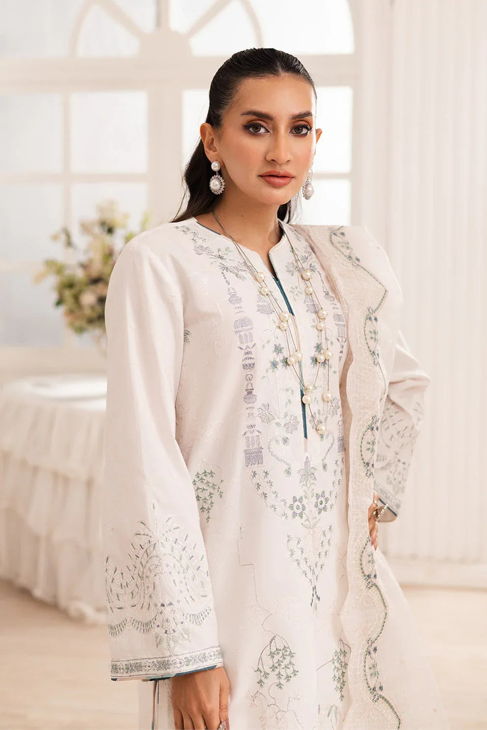 Maryum N Maria | Mira Luxury Lawn | MAIRA - FS50107 - Aqsa Fabrics