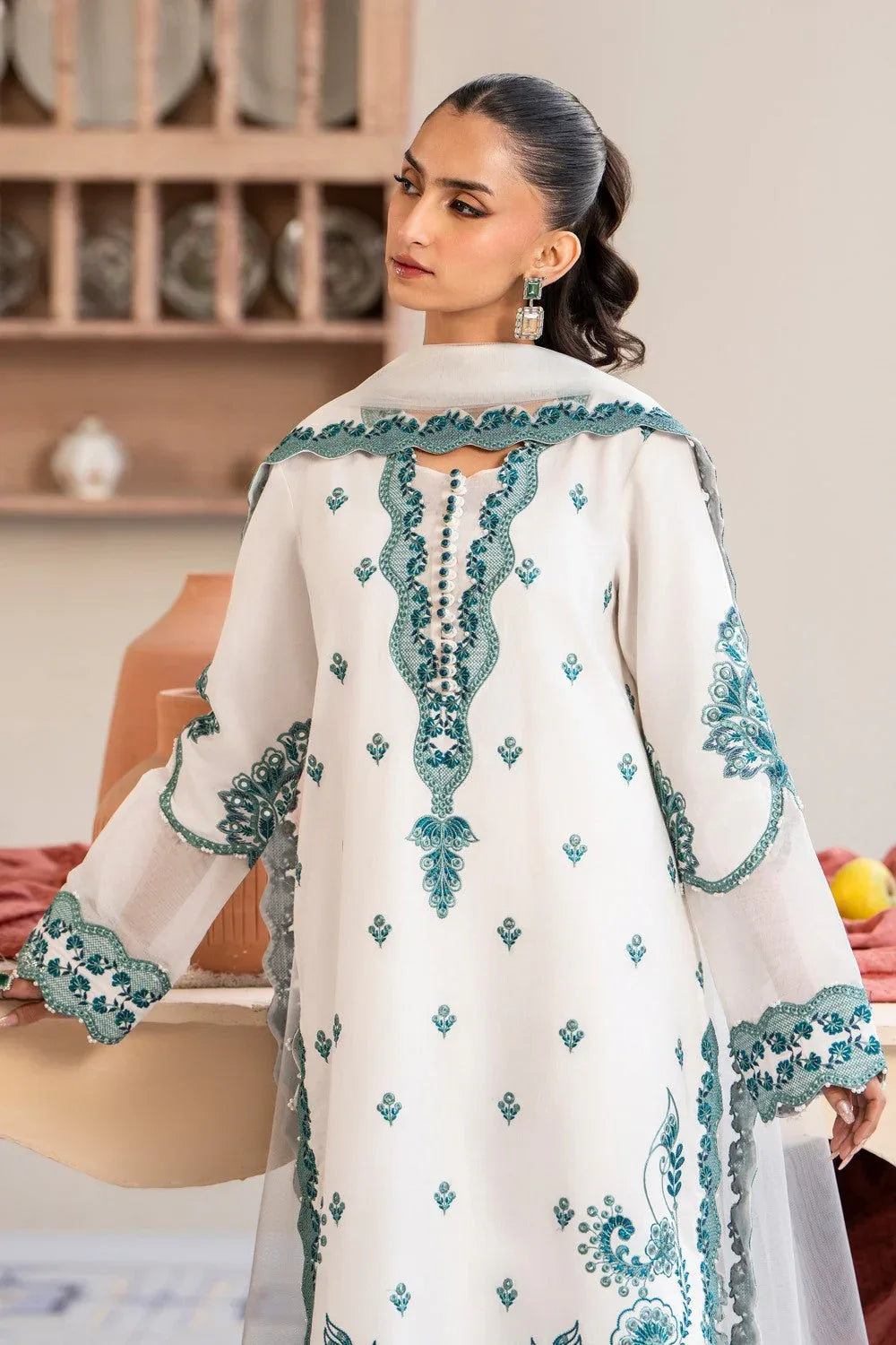 Maryum N Maria | Luxury Lawn 25 | ATOCHA - MS50107 - Aqsa Fabrics