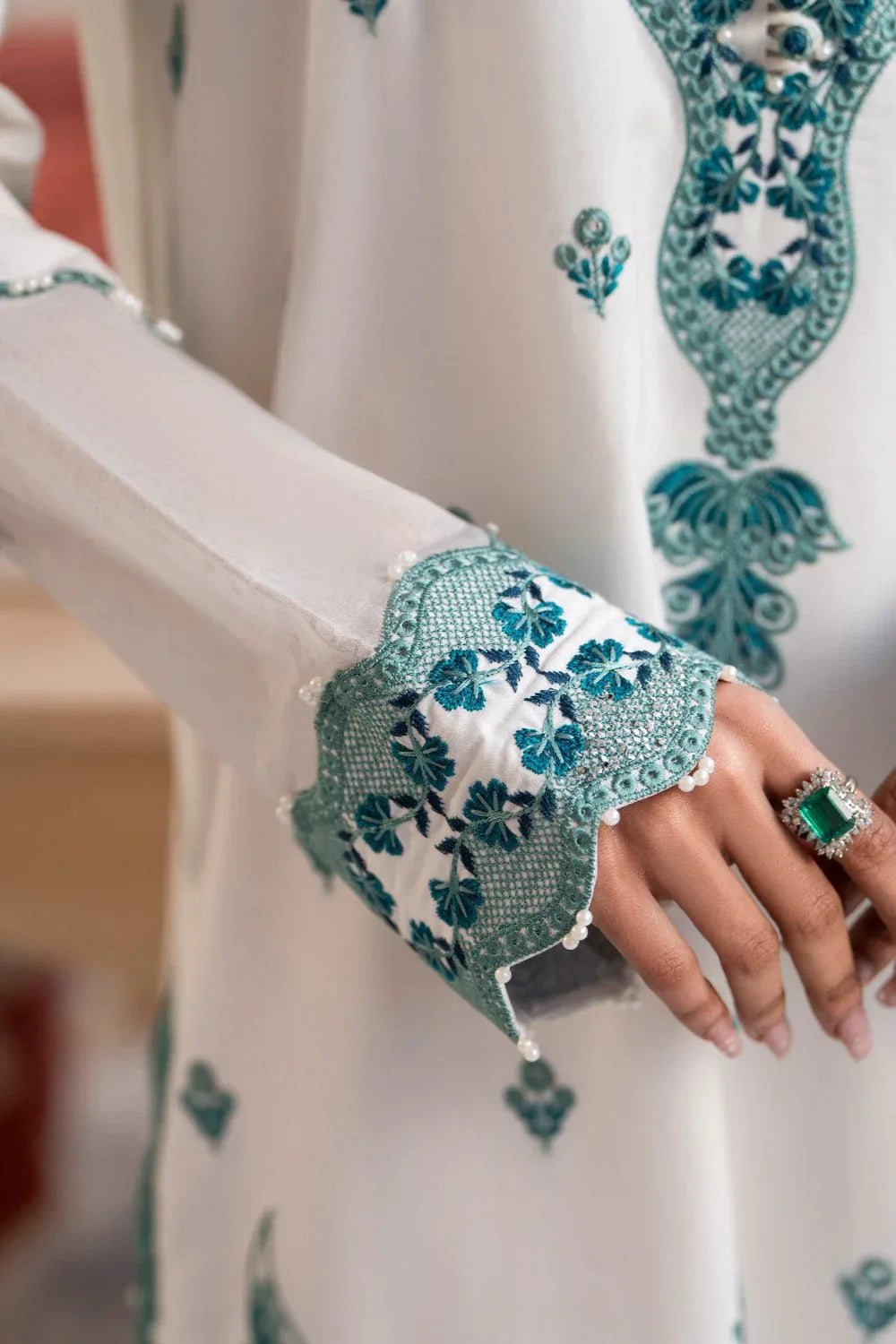 Maryum N Maria | Luxury Lawn 25 | ATOCHA - MS50107 - Aqsa Fabrics