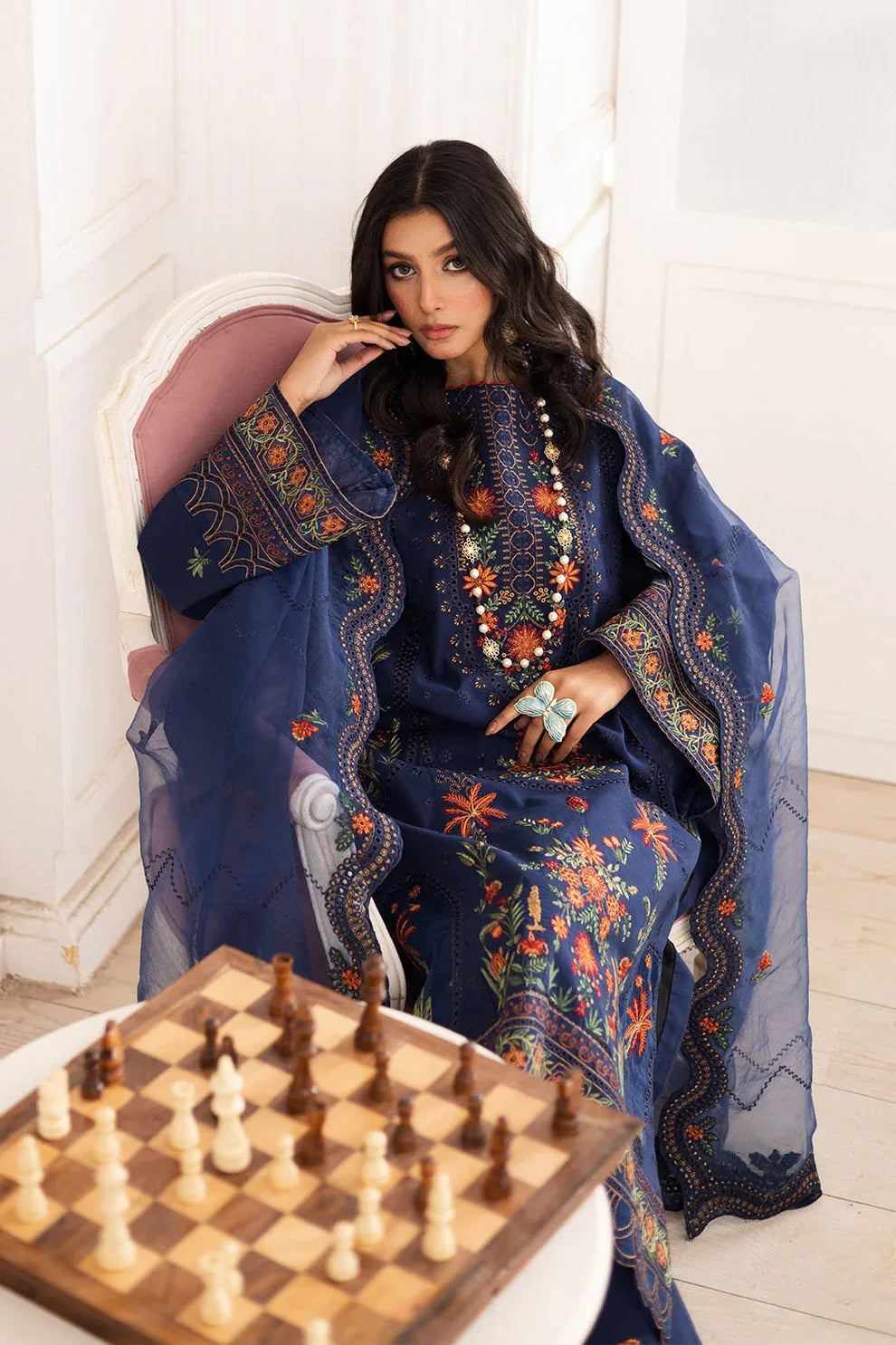 Maryum N Maria | Mira Luxury Lawn | PARESTOO - FS50109 - Aqsa Fabrics