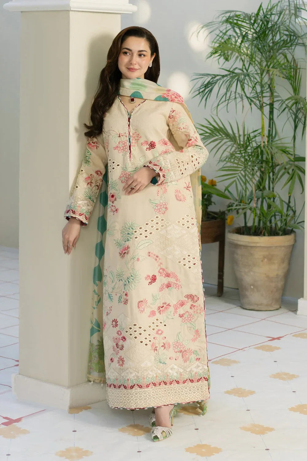 Maryum N Maria | Luxury Lawn 25 | AEISHA - MS50109 - Aqsa Fabrics