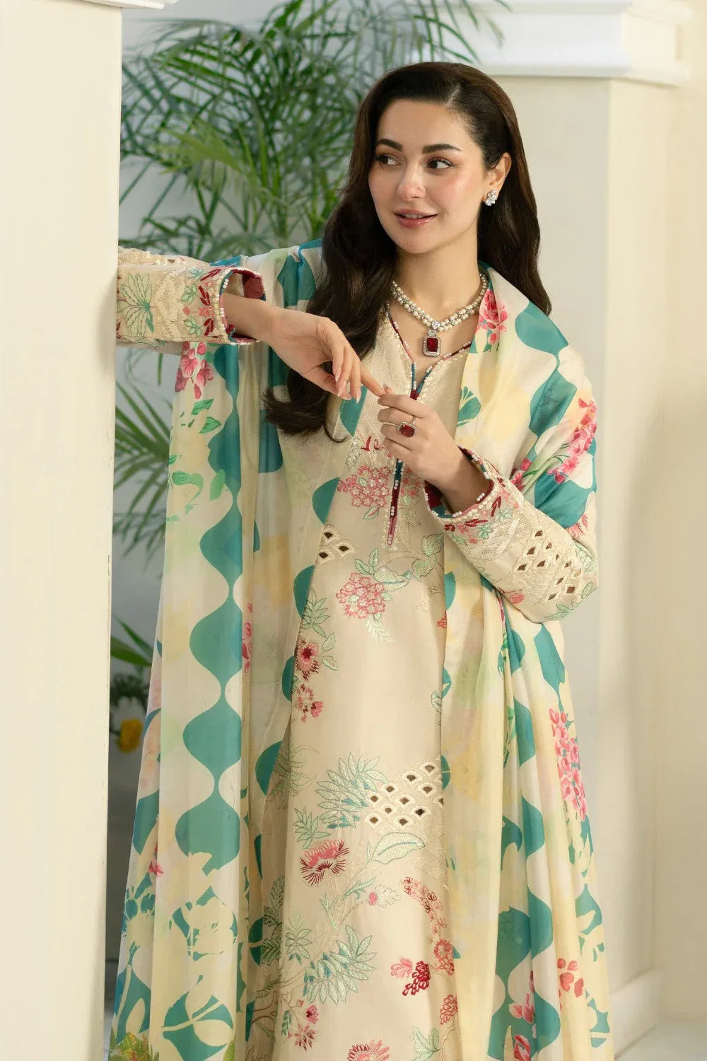 Maryum N Maria | Luxury Lawn 25 | AEISHA - MS50109 - Aqsa Fabrics