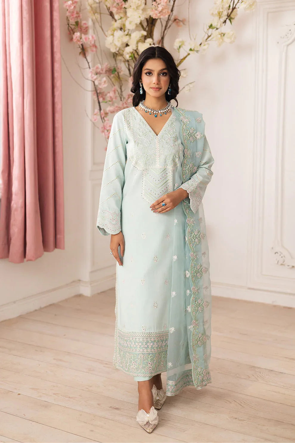 Maryum N Maria | Mira Luxury Lawn | ROBAB - FS50110 - Aqsa Fabrics