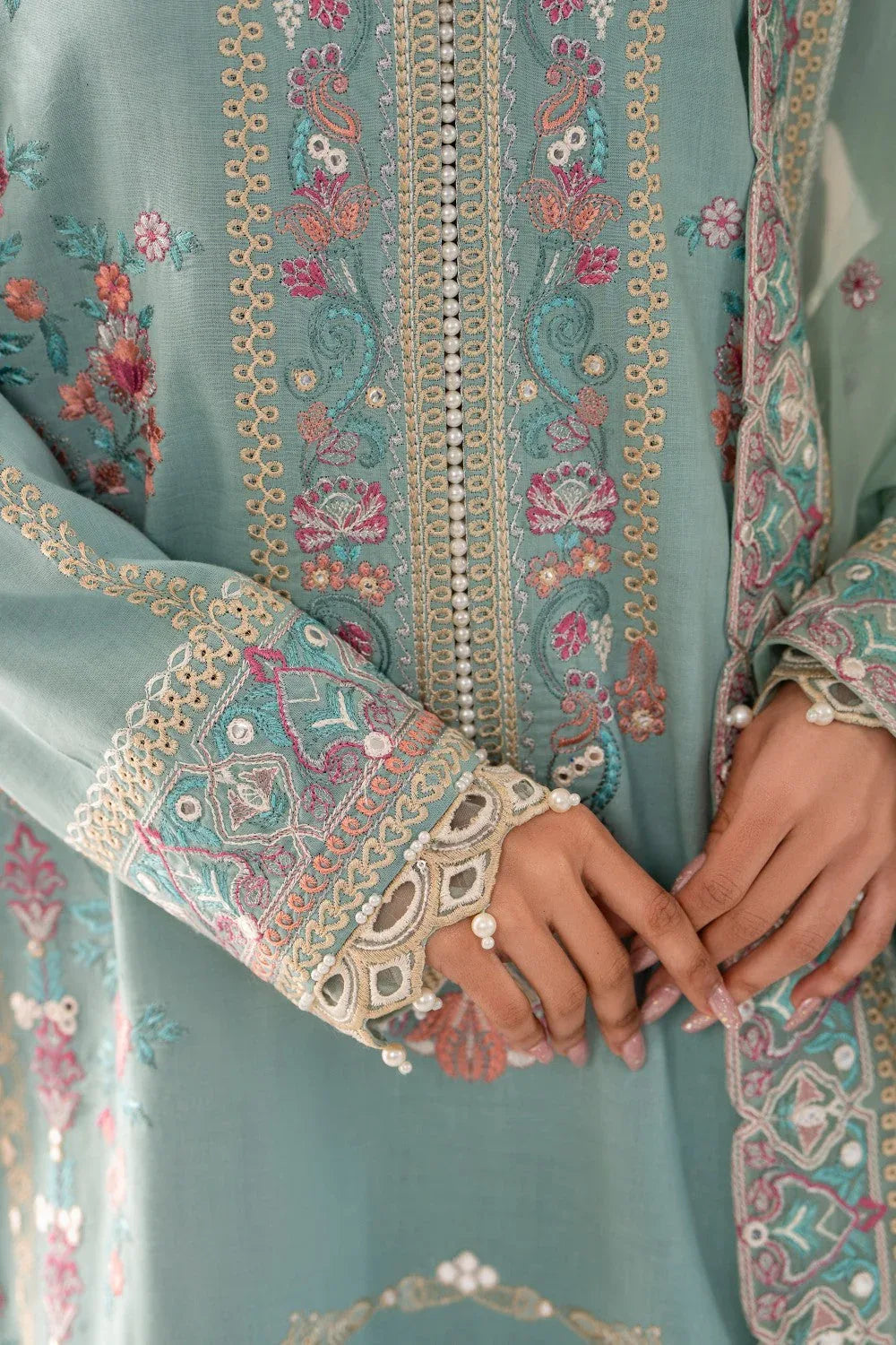 Maryum N Maria | Luxury Lawn 25 | AMANI - MS50110 - Aqsa Fabrics