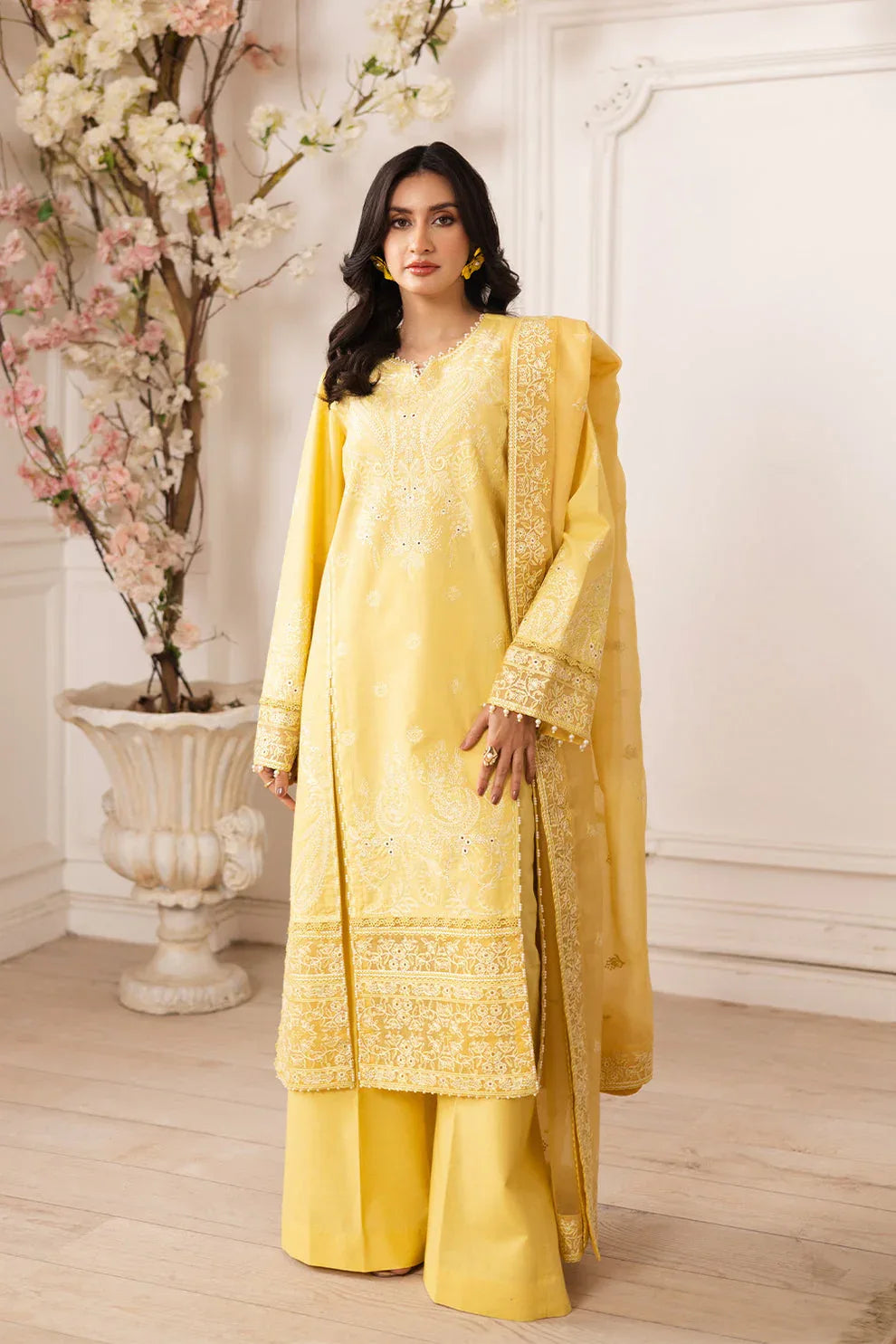 Maryum N Maria | Mira Luxury Lawn | MINA - FS50111 - Aqsa Fabrics