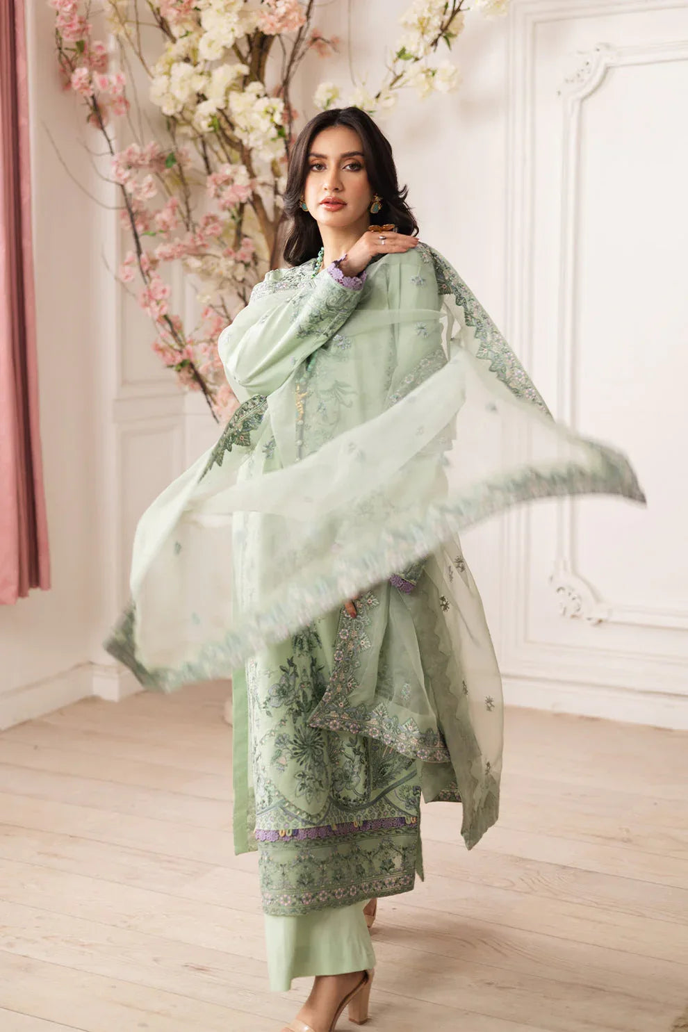 Maryum N Maria | Mira Luxury Lawn | ZINAT - FS50112 - Aqsa Fabrics