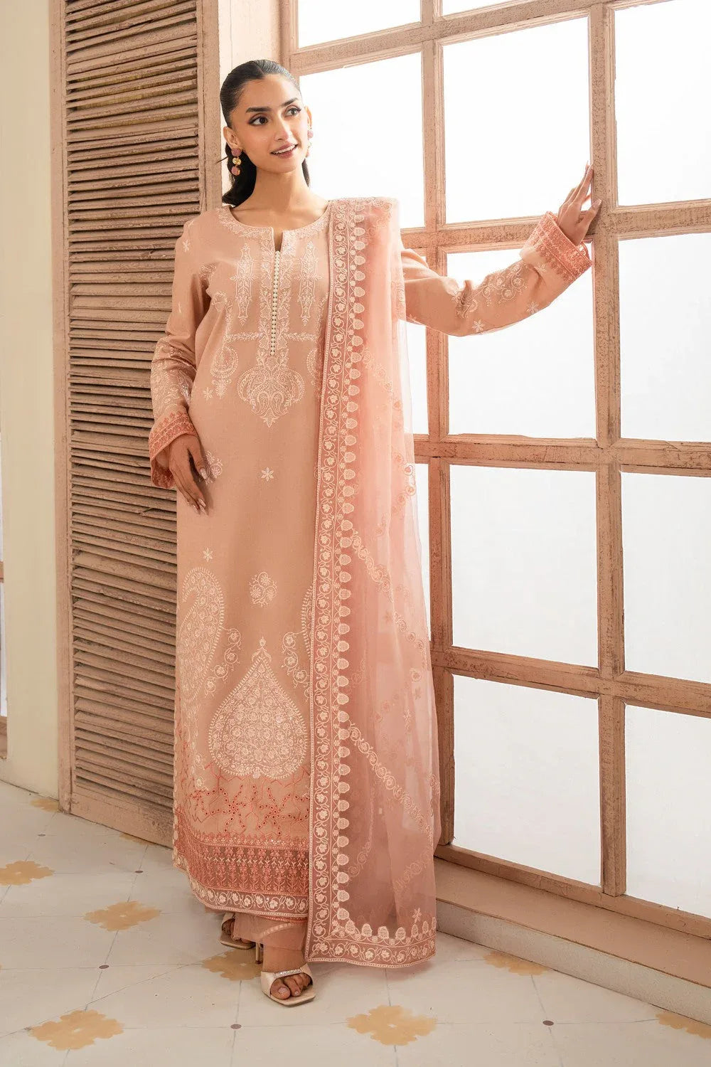 Maryum N Maria | Luxury Lawn 25 | AFRA - MS50114 - Aqsa Fabrics