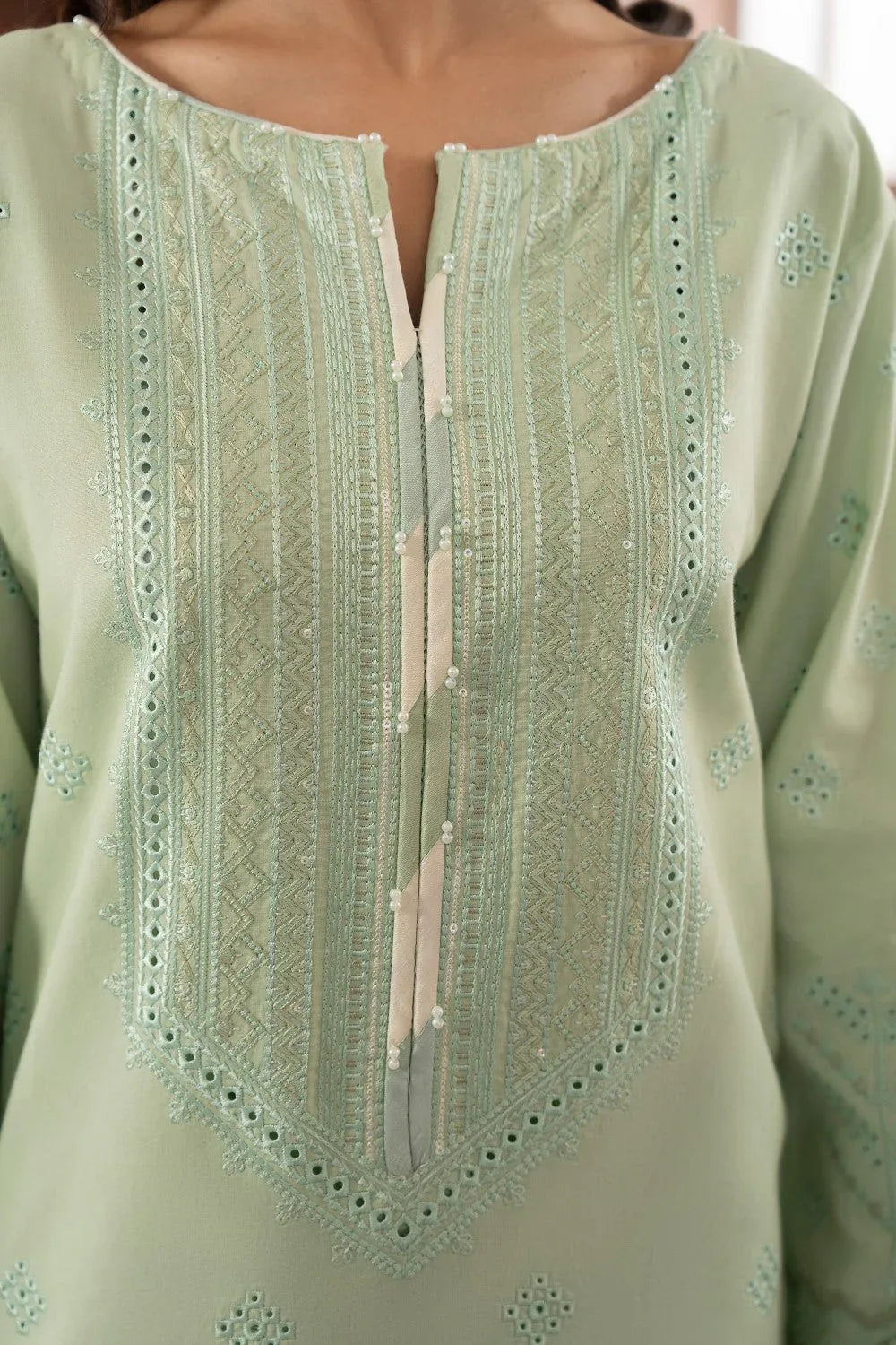 Maryum N Maria | Luxury Lawn 25 | AZAL - MS50116 - Aqsa Fabrics