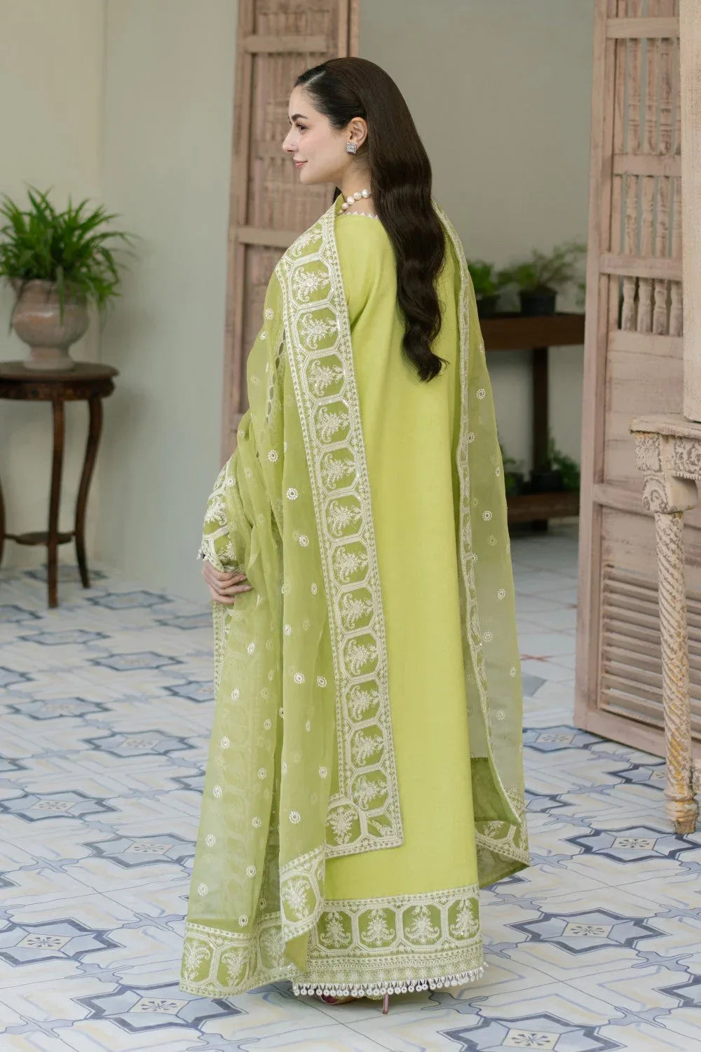Maryum N Maria | Luxury Lawn 25 | ALIYA - MS50117 - Aqsa Fabrics