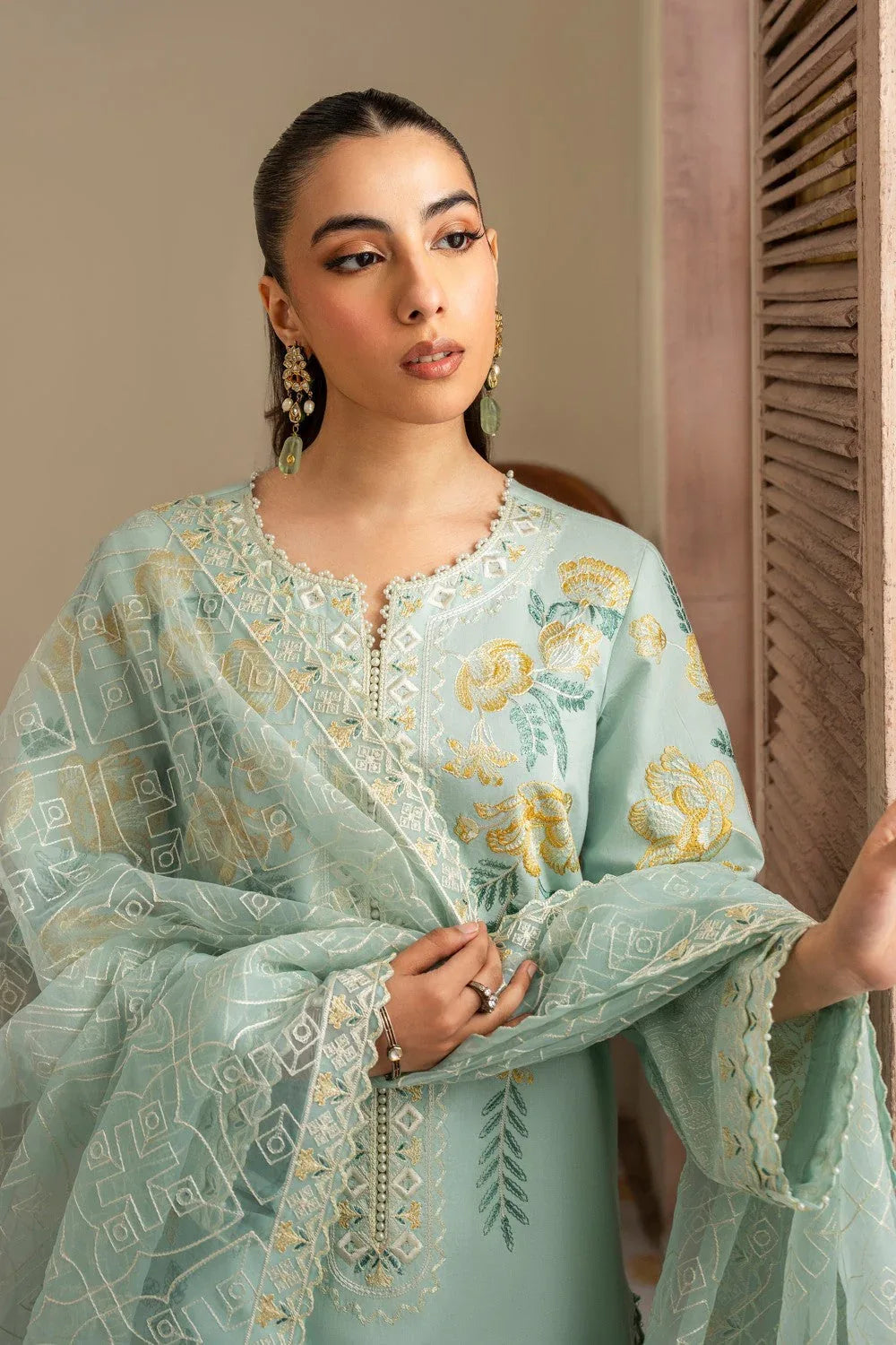 Maryum N Maria | Luxury Lawn 25 | ALAIA - MS50122 - Aqsa Fabrics