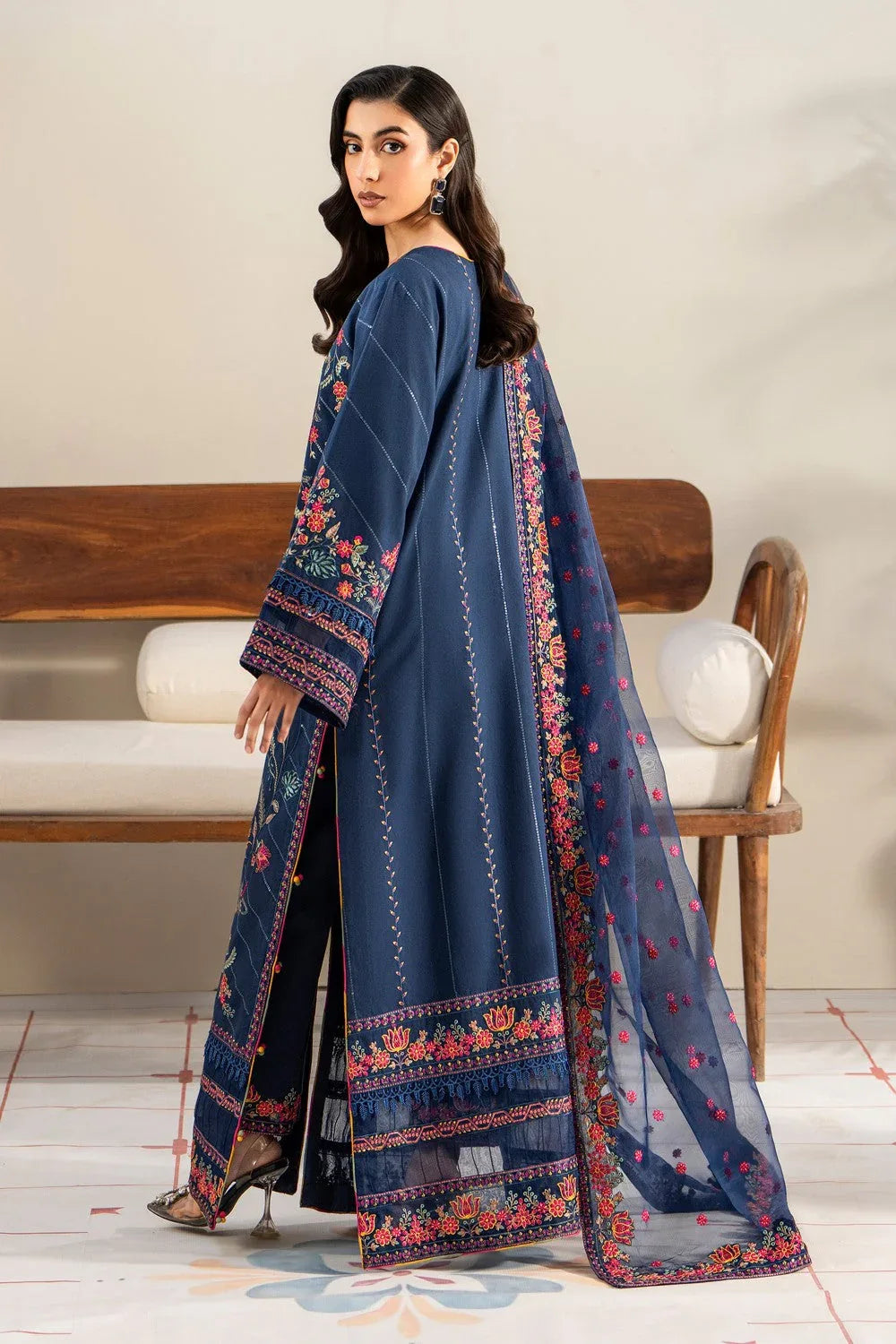 Maryum N Maria | Luxury Lawn 25 | ARAYA - MS50124 - Aqsa Fabrics