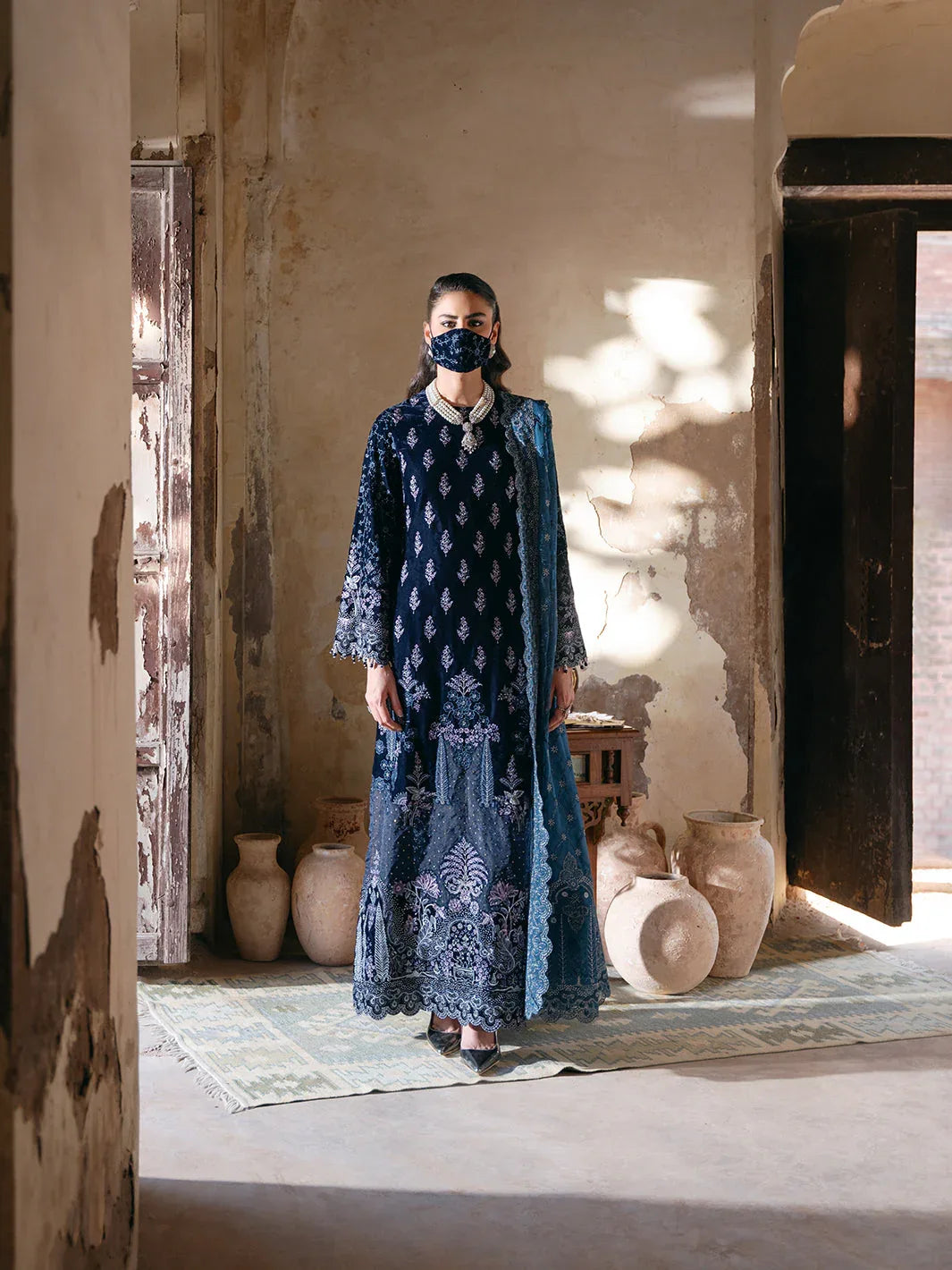 Flossie | Siara Velvet Formals | V-105 - B - Aqsa Fabrics