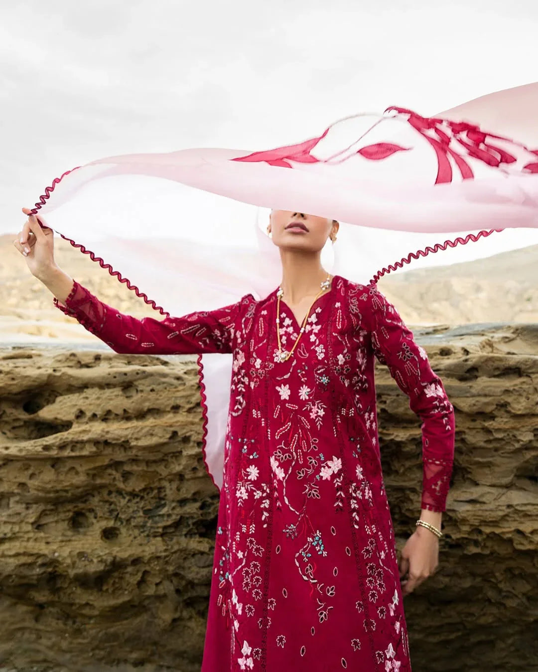Soraya - Noa Summer PretŸ??25 - Carmine - Aqsa Fabrics