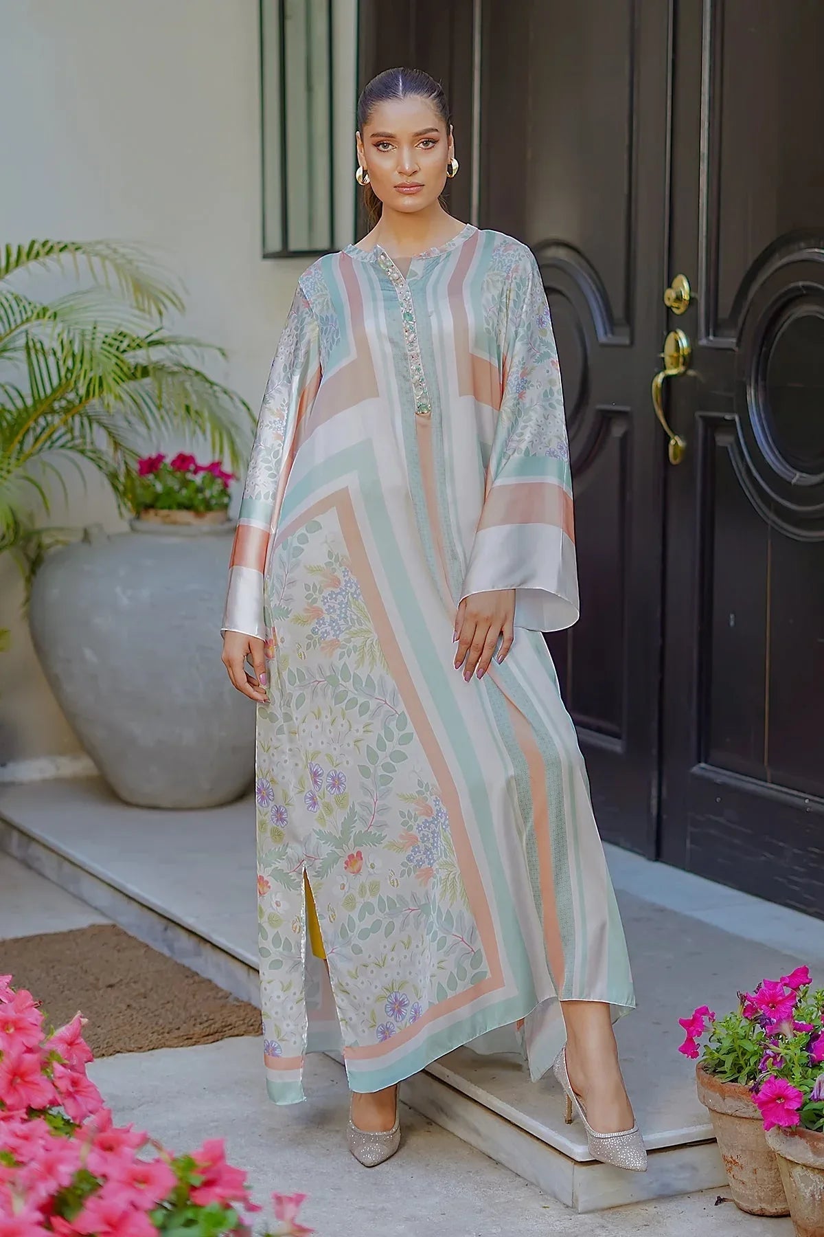 Erum Khan | Nue Pret | Whisper Blush - Aqsa Fabrics
