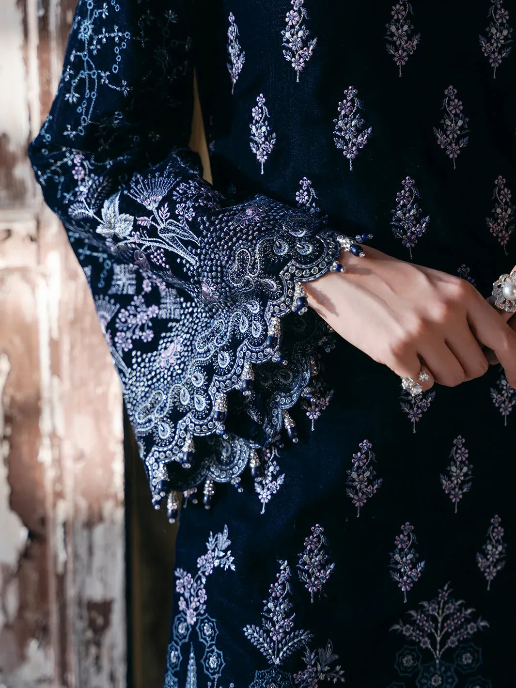 Flossie | Siara Velvet Formals | V-105 - B - Aqsa Fabrics