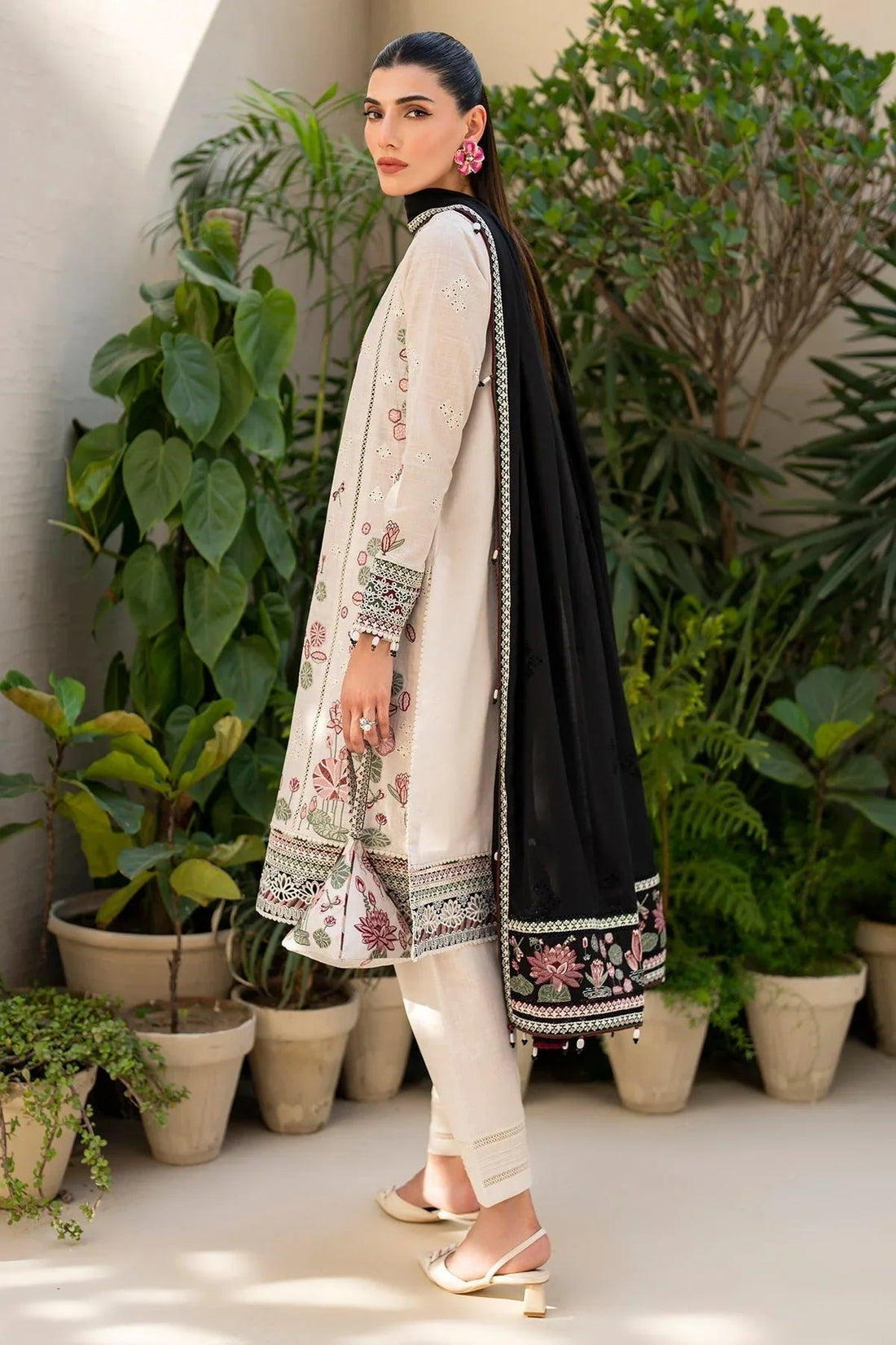 Jazmin | Irish Lawn SS 24 | D8 - Aqsa Fabrics