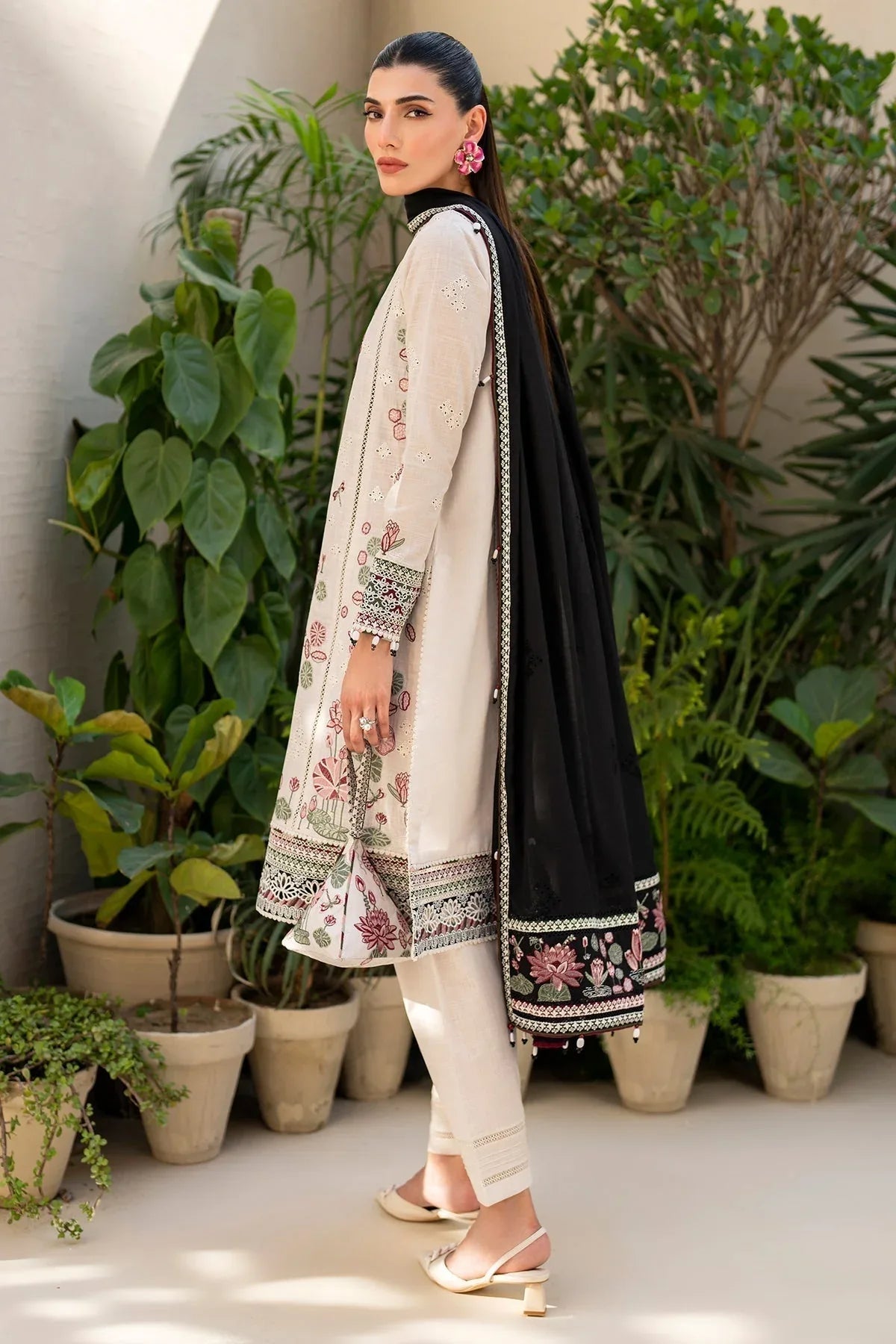 Jazmin | Irish Lawn SS 24 | D8 - Aqsa Fabrics